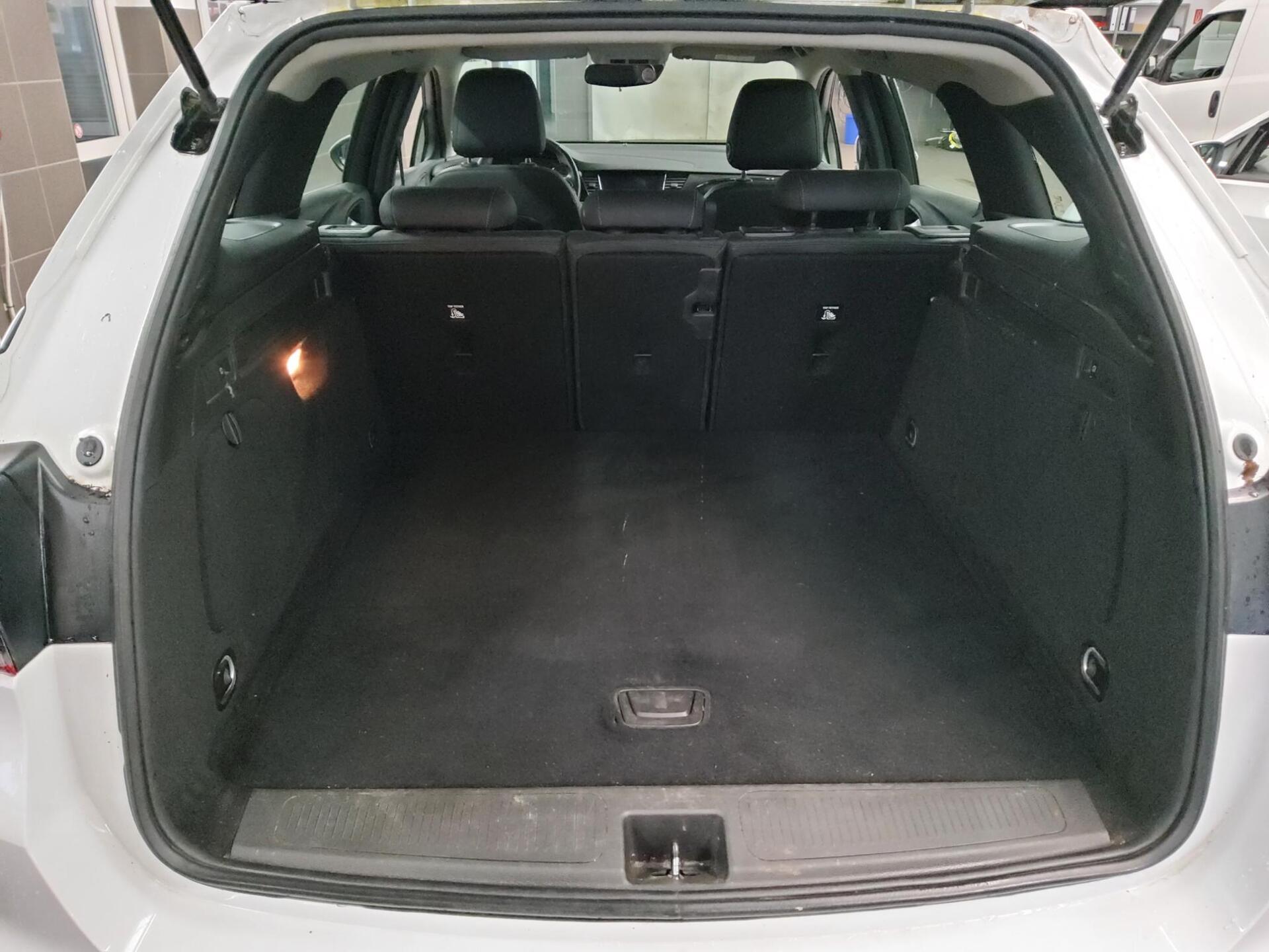 Opel Astra ST 1.5 D Business Elegance Navi LED RFK 11