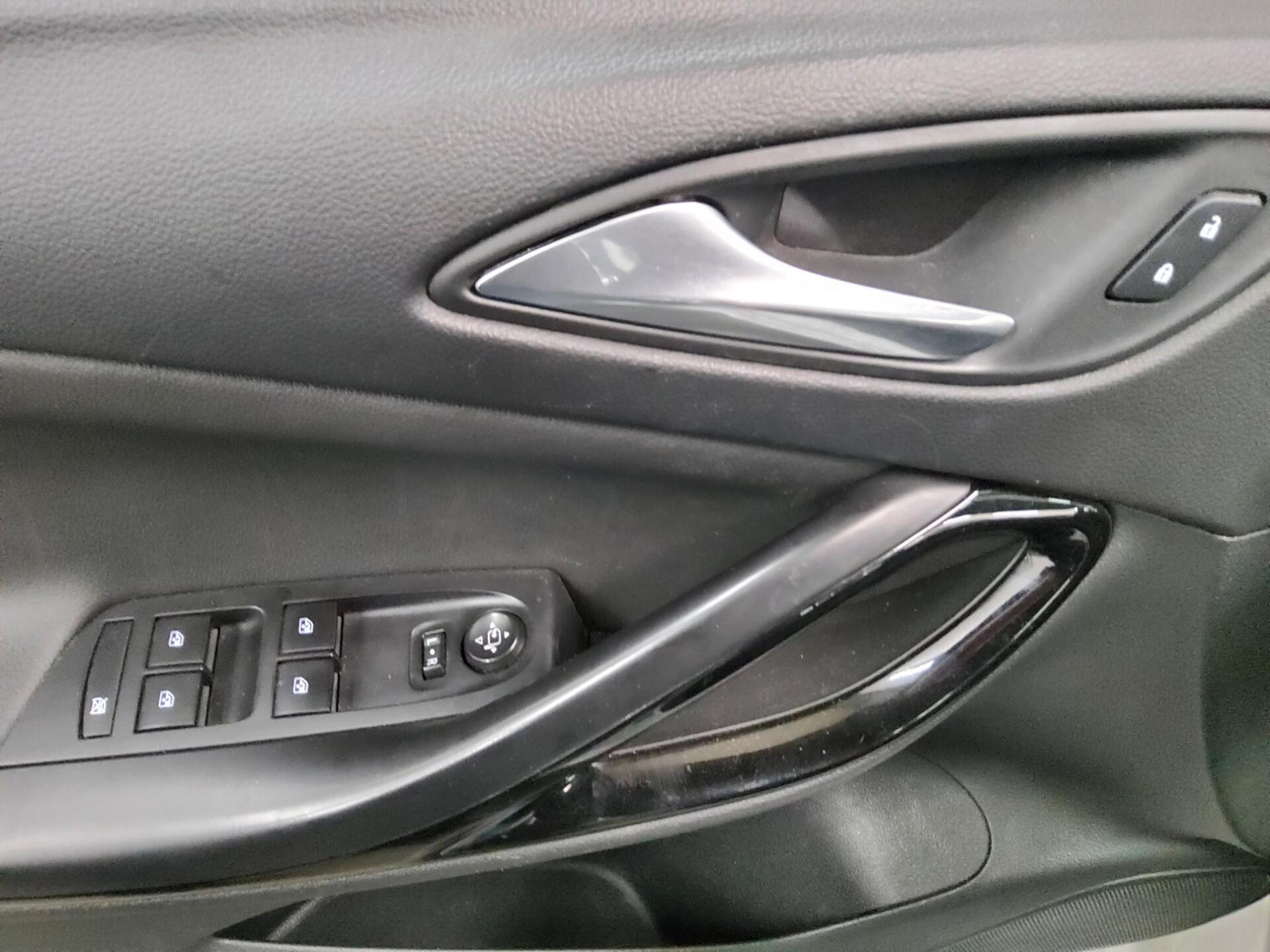 Opel Astra ST 1.5 D Business Elegance Navi LED RFK 9