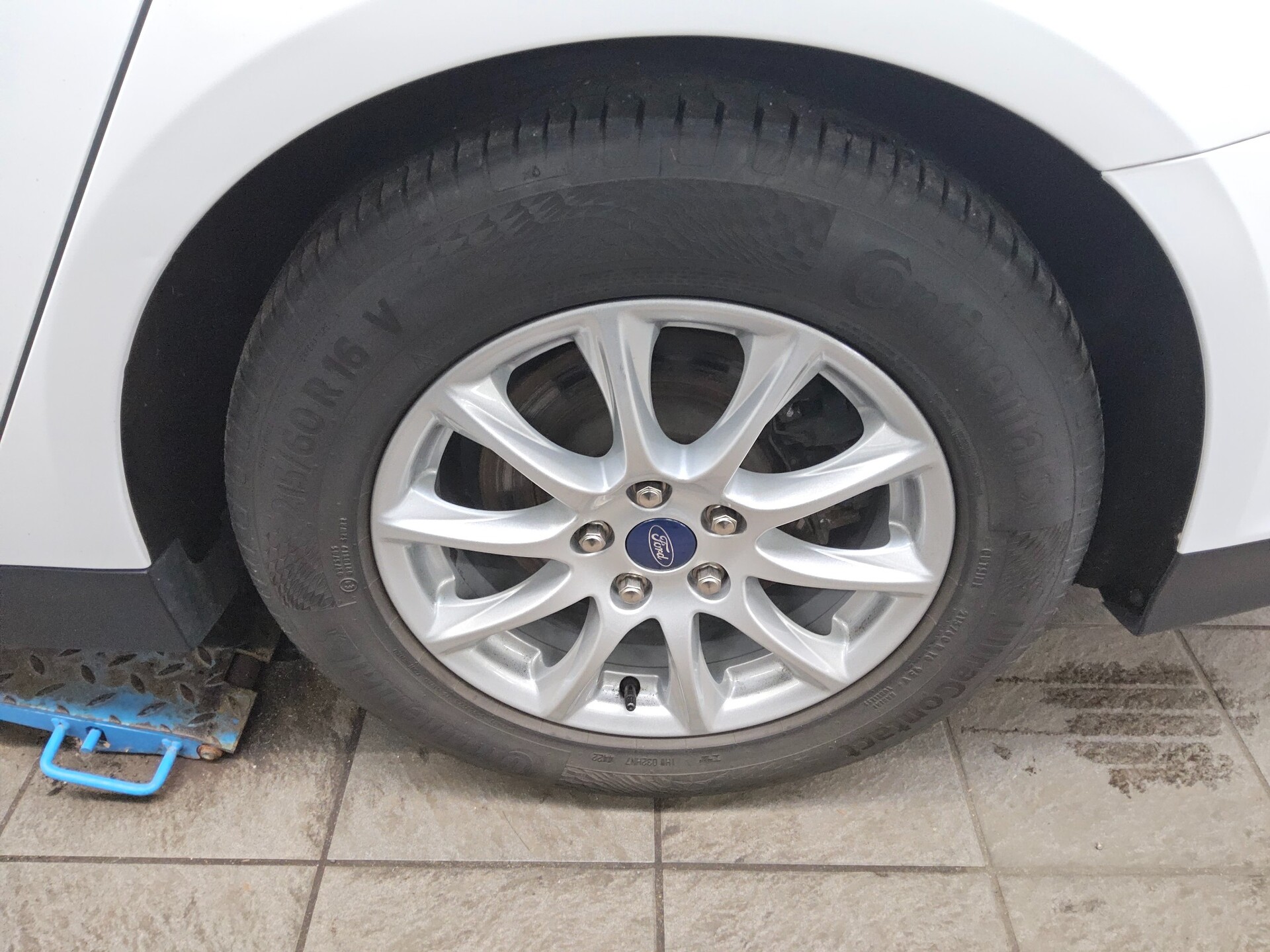 Ford Mondeo Turnier 2.0 EB Trend Navi 4xShz AHK RFK 10