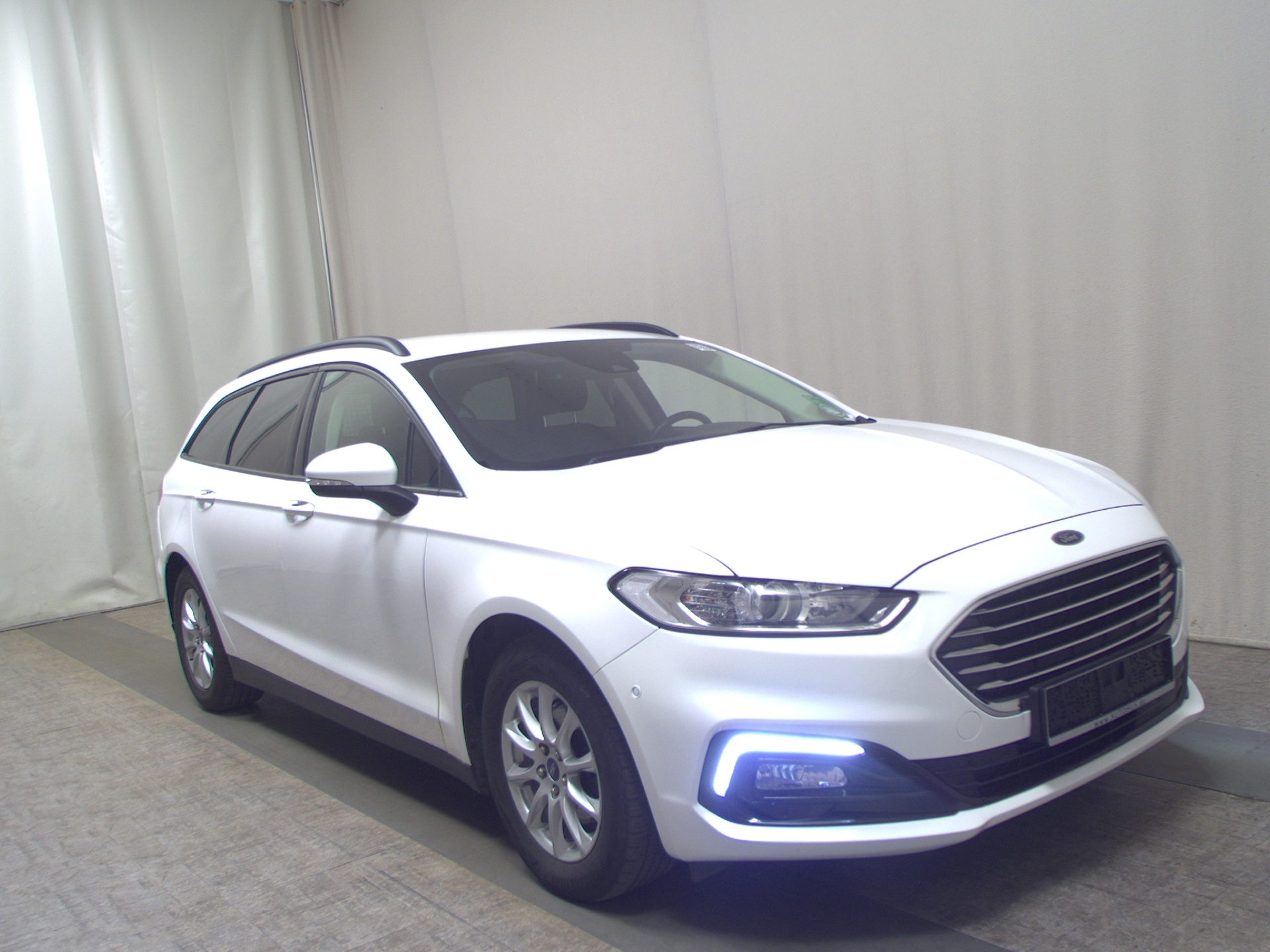 Ford Mondeo Turnier 2.0 EB Trend Navi 4xShz AHK RFK 3