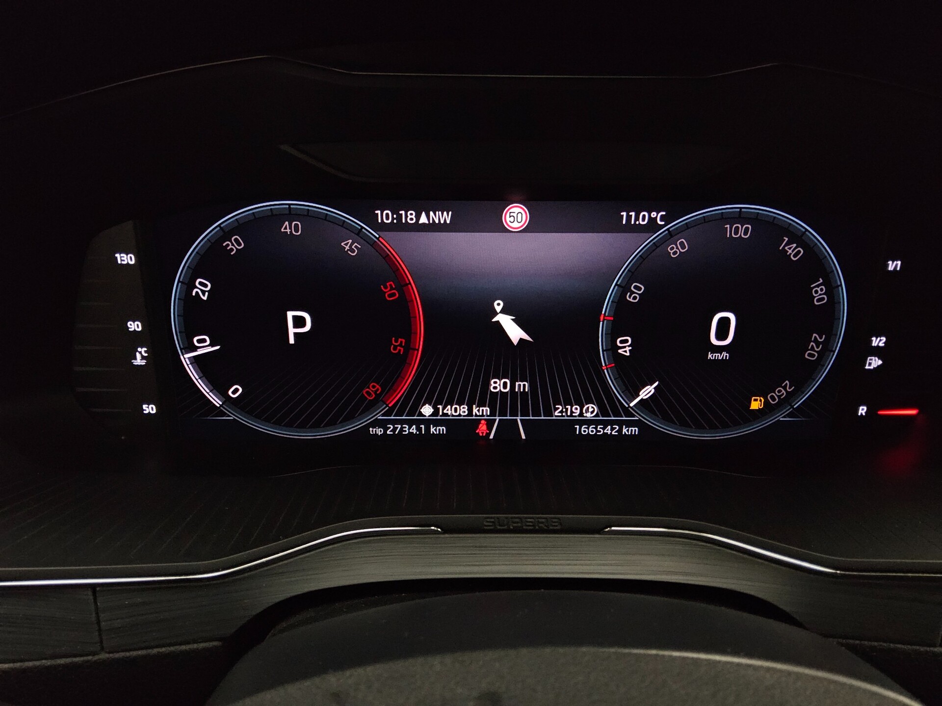 Skoda Superb Kombi 2.0 TDI Ambition Navi AID RFK AHK 8