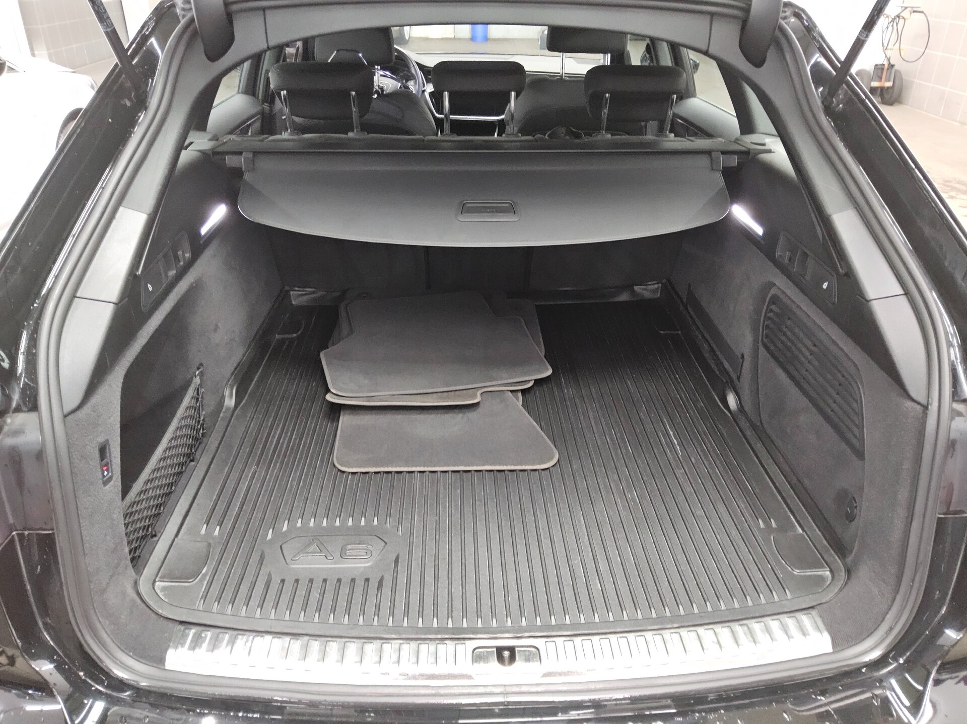 Audi A6 Avant 40 TDI sport Navi LED AHK RFK StandHzg 11