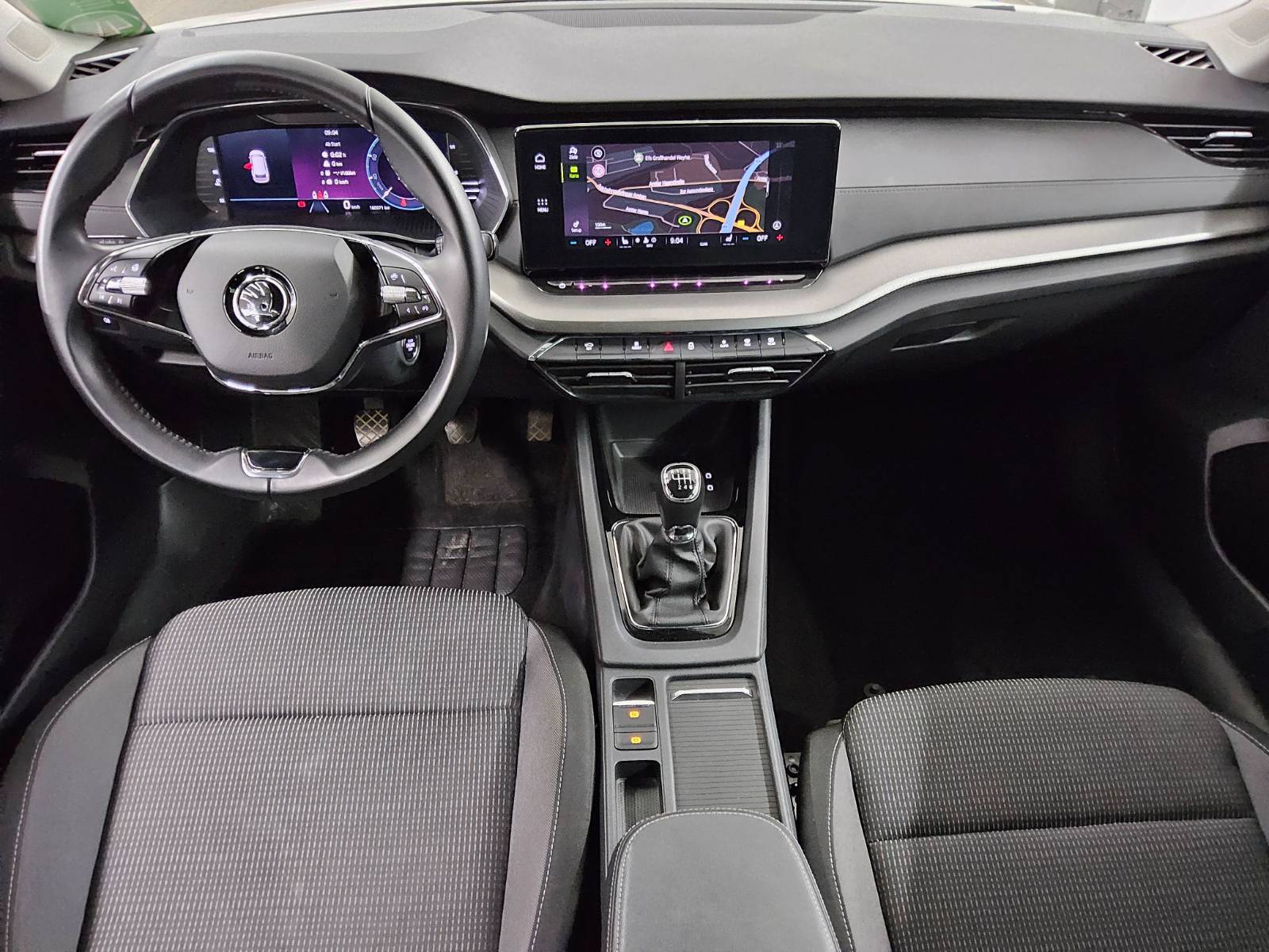 Skoda Octavia Kombi 2.0 TDI Ambition Navi LED vc Kessy 5