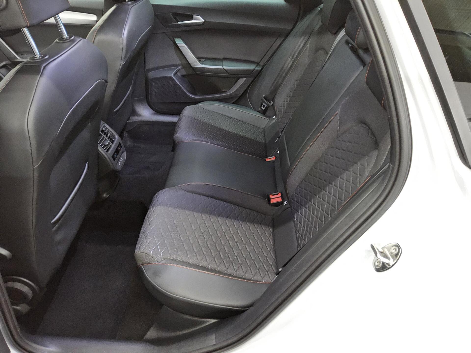 Seat Leon Sportstourer 1.4 e-HYBRID FR Navi LED RFK 13