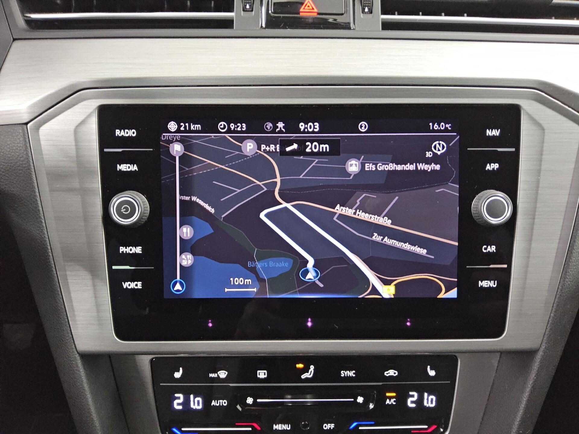 Volkswagen Passat Var. 2.0 TDI Navi LED RFK AHK ACC 7