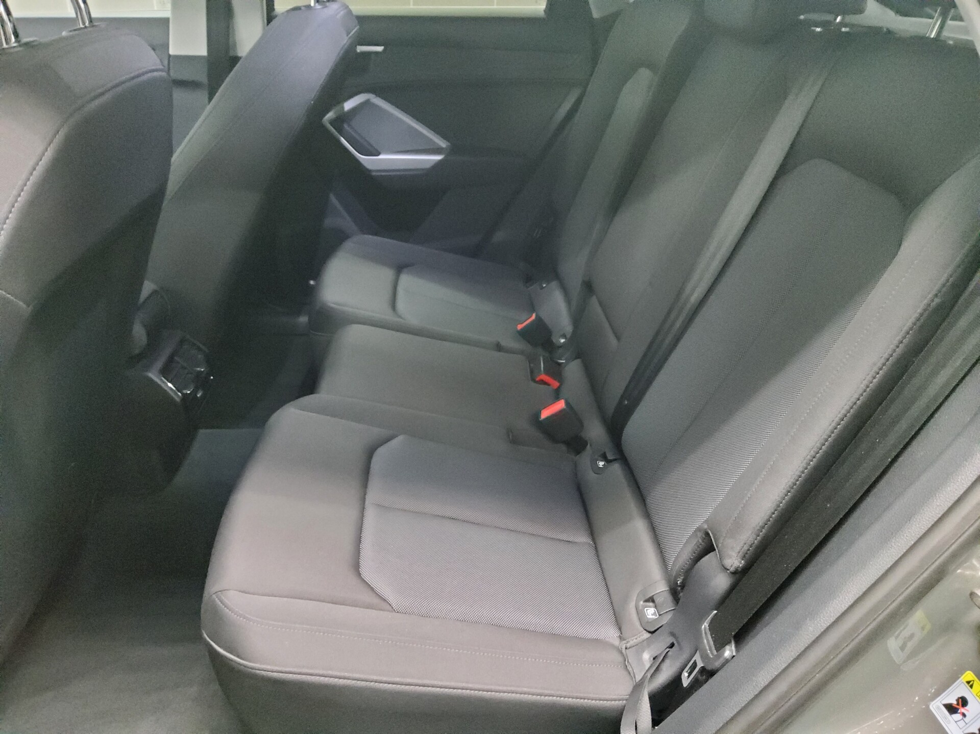 Audi Q3 Sportback 35 TDI Navi virtual LED ACC AHK 13