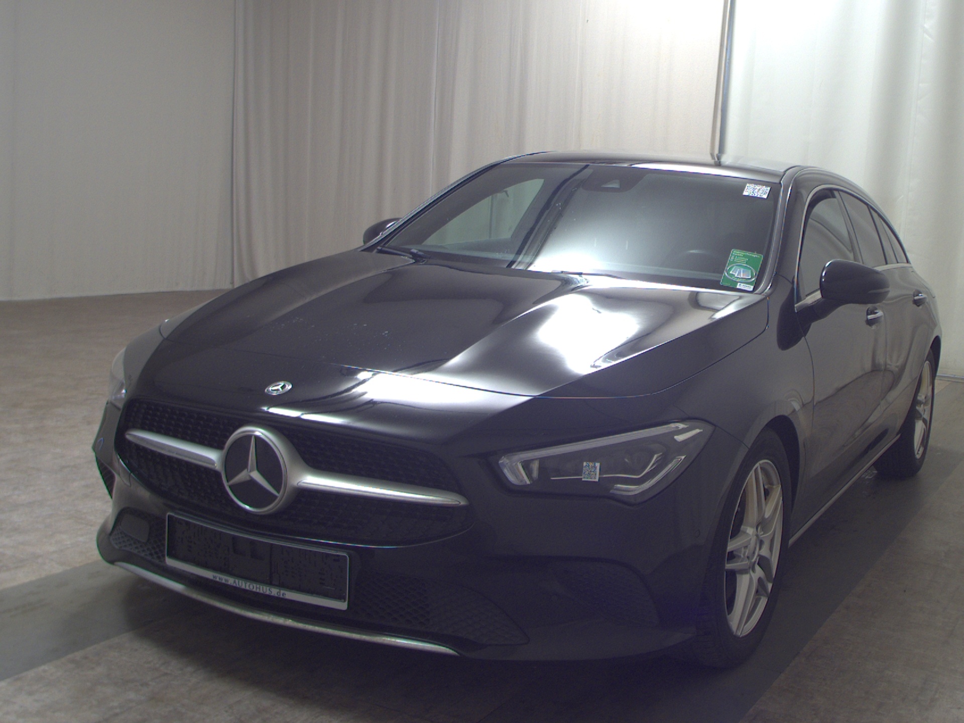 Mercedes-Benz CLA 220 SB d Progressive Navi Pano MB-LED RfK 2