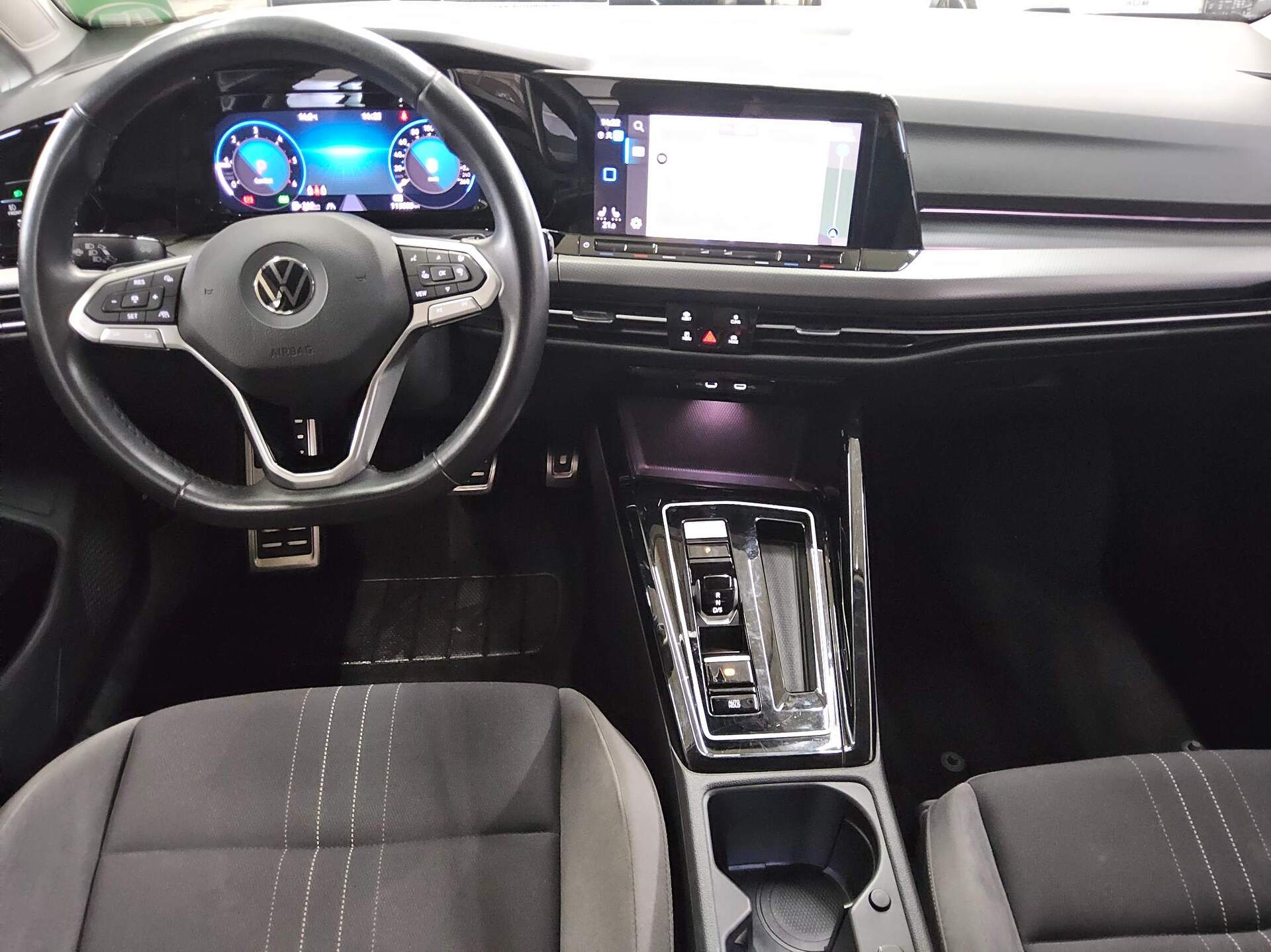 Volkswagen Golf-8 Alltrack 2.0 TDI 4M Navi DC AHK ACC 5