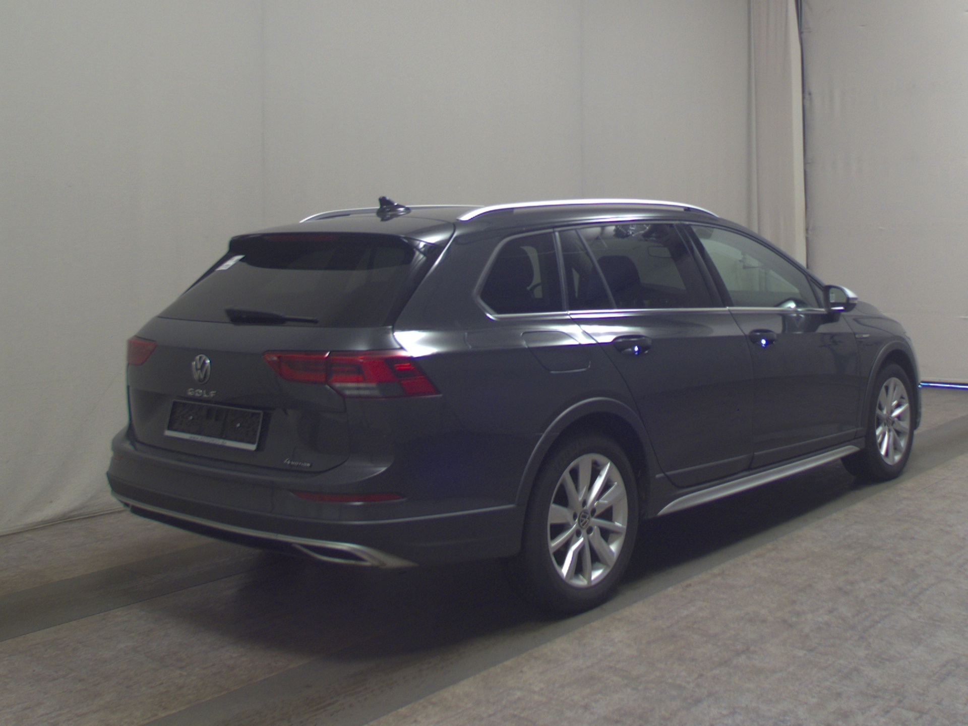 Volkswagen Golf-8 Alltrack 2.0 TDI 4M Navi DC AHK ACC 4