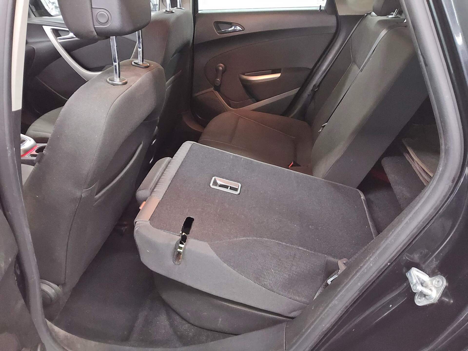 Opel Astra 1.7 CDTI Navi Klima USB HU 11/27 12