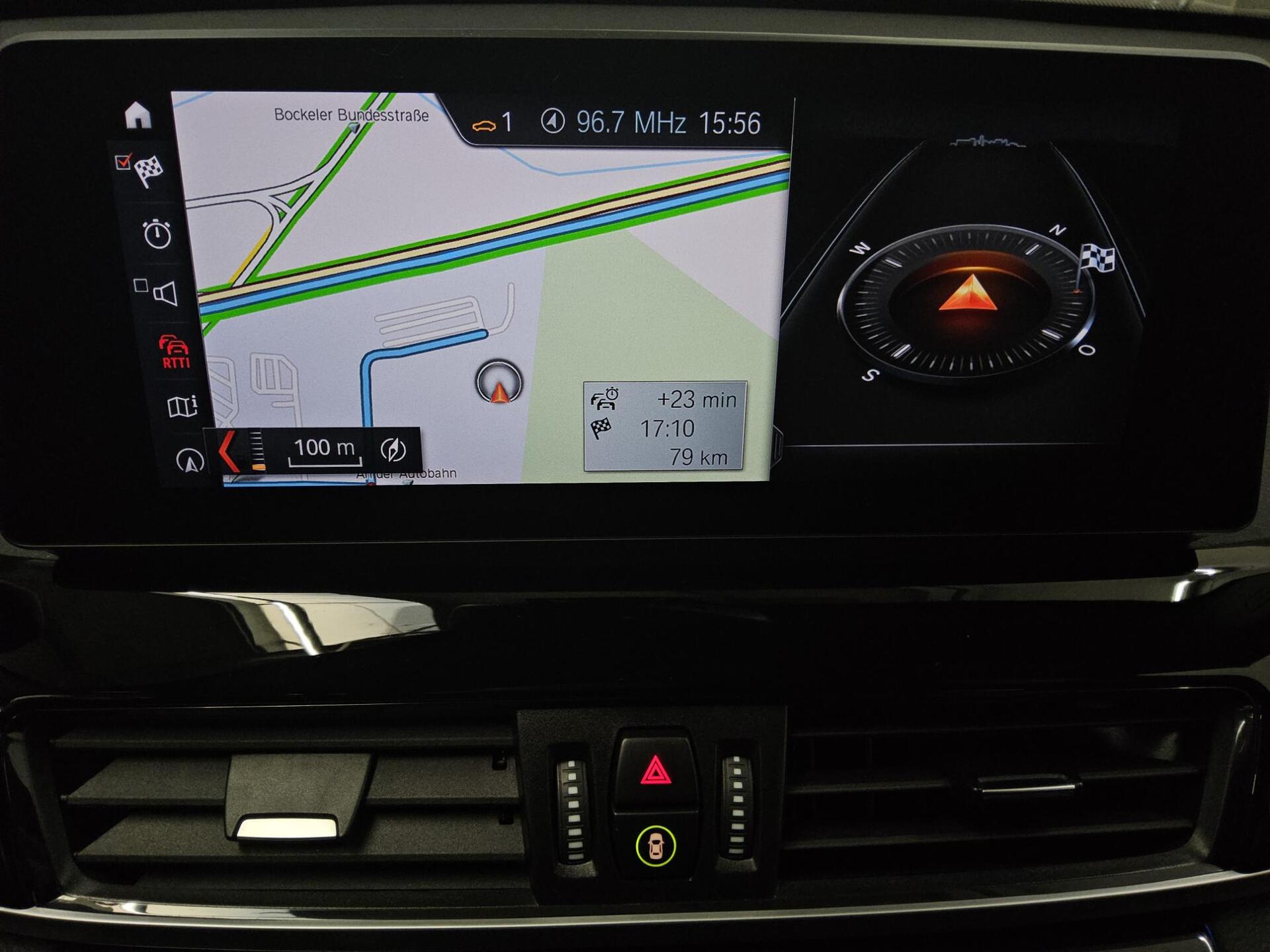 BMW X1 sDrive20i X-Line Navi LED T-Leder RFK Memory 7