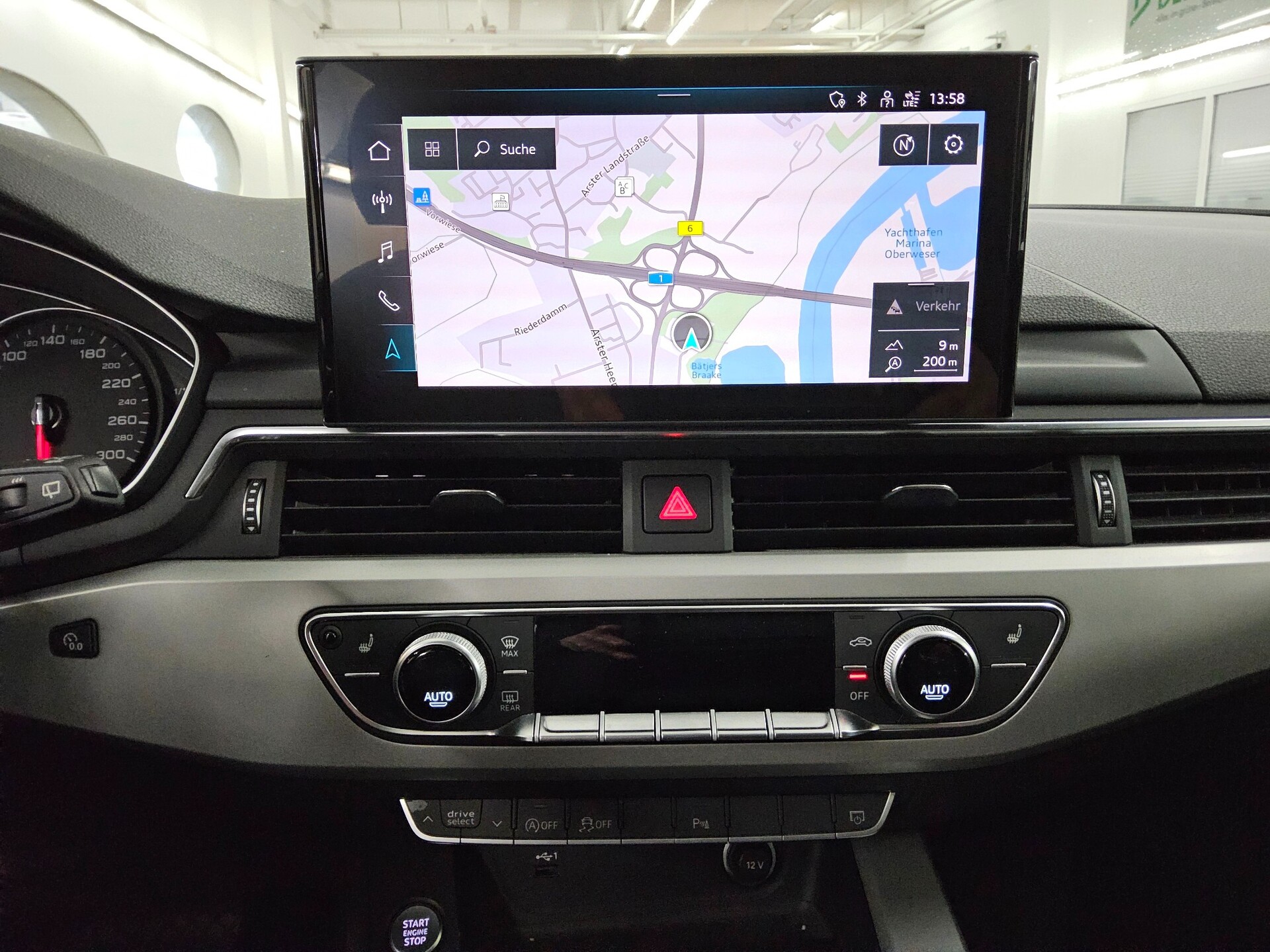 Audi A4 Avant 40 TDI Qu. S-Line Navi+ LED Panorama 7