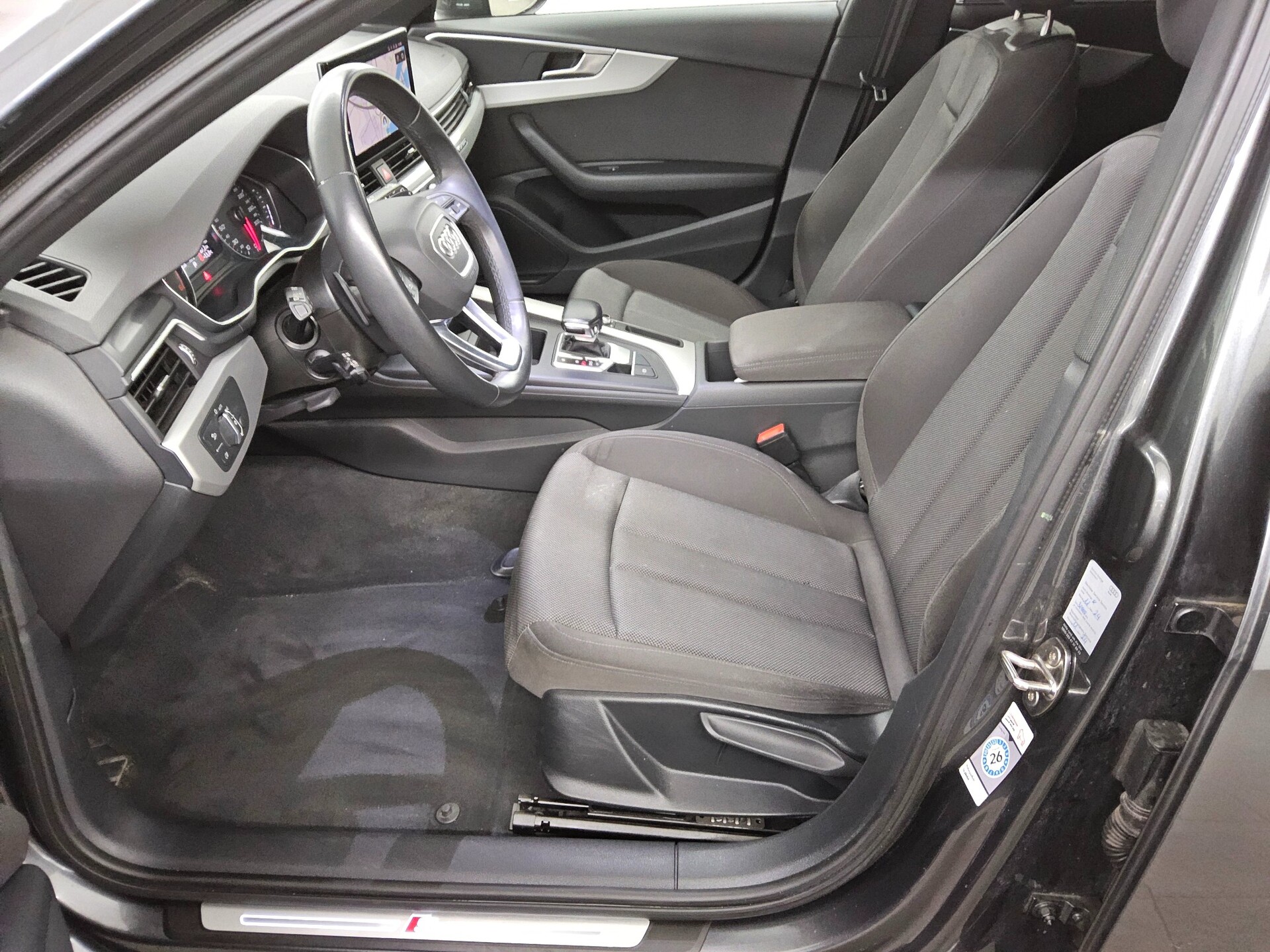 Audi A4 Avant 40 TDI Qu. S-Line Navi+ LED Panorama 8