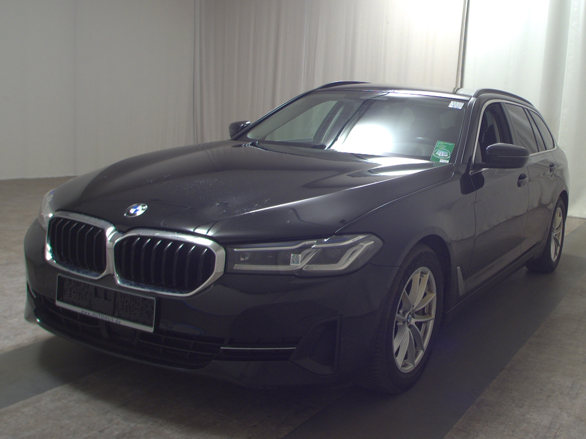 BMW 530dA Touring Navi Laser Leder HuD RFK DA Pro 2