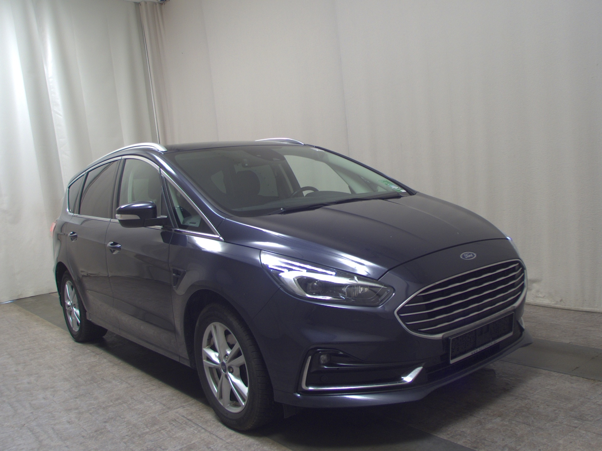 Ford S-Max 2.0 EB Titanium Navi LED Kamera DAB Shz 3