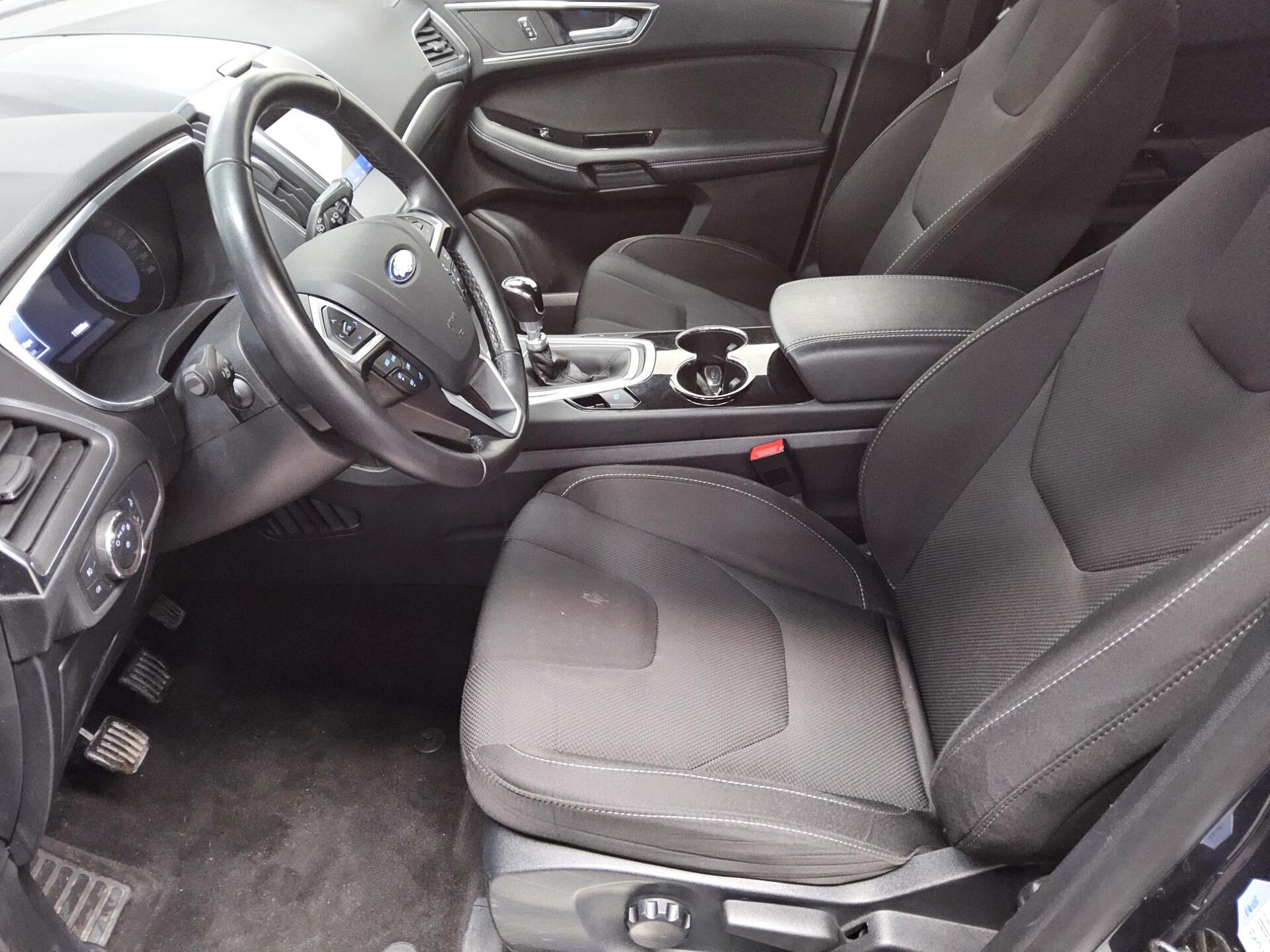 Ford S-Max 2.0 EB Titanium Navi LED Kamera DAB Shz 8