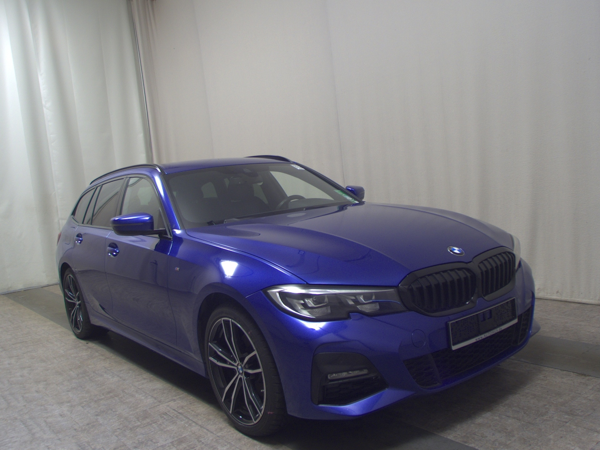 BMW 320e Touring M-Sport Navi LED LC-Pro Shz PDC 3