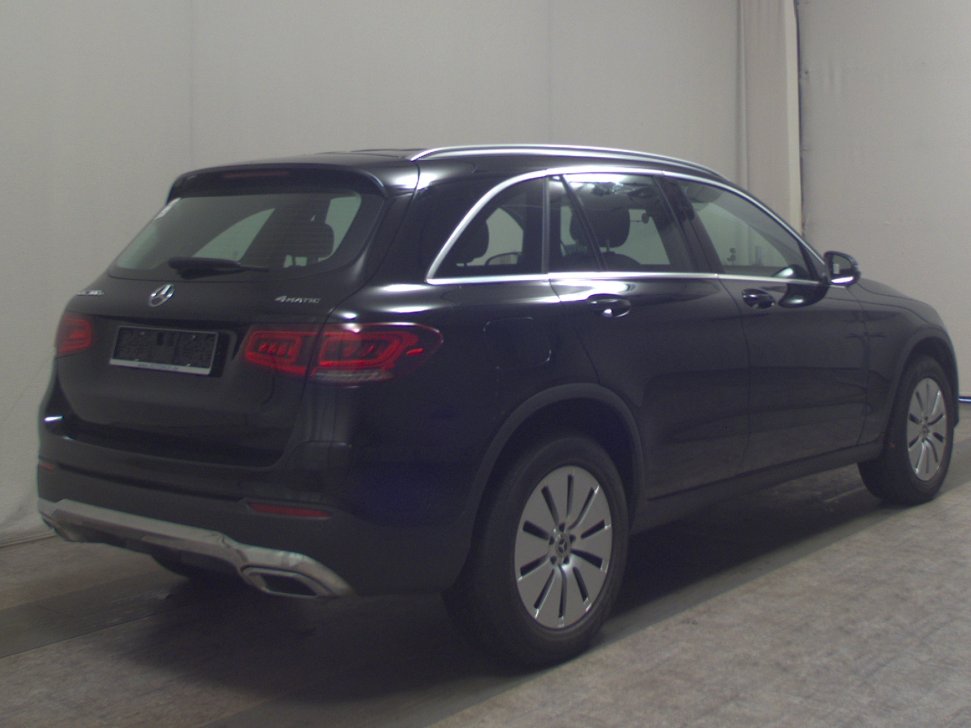 Mercedes-Benz GLC 300 e 4M Navi LED PDC SHZ 4