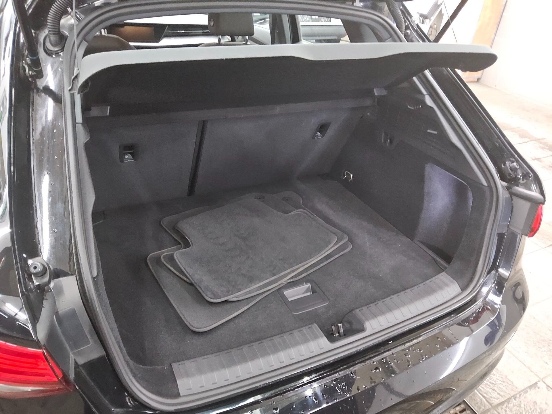 Audi A3 Sportback 35 TFSI Navi LED vc ACC PDC 12