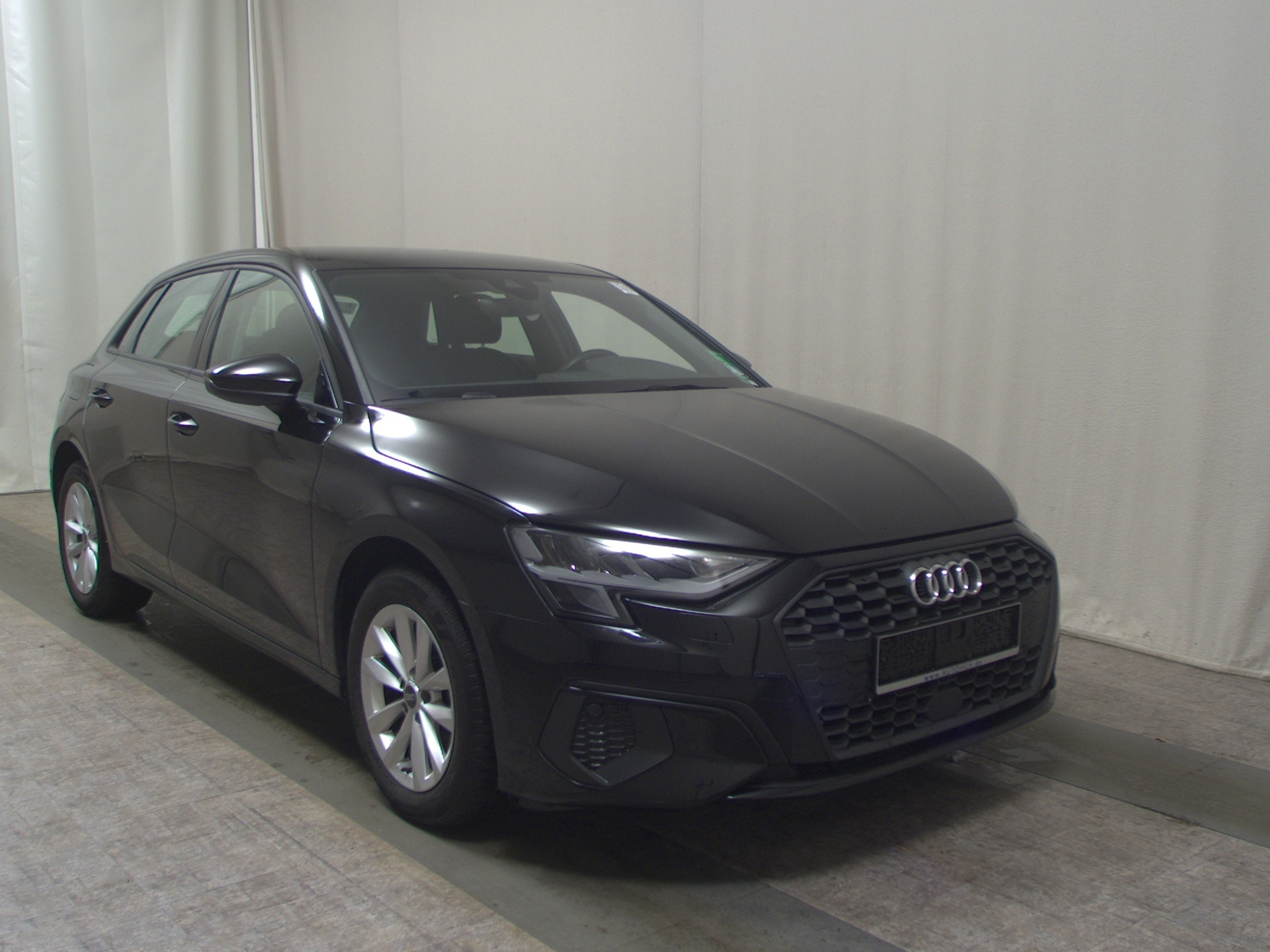 Audi A3 Sportback 35 TFSI Navi LED vc ACC PDC 3