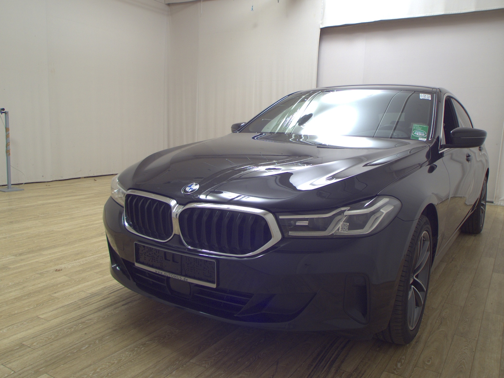 BMW 630 Gran Turismo xDr Navi LED LC-Pro HuD 4xShz 2