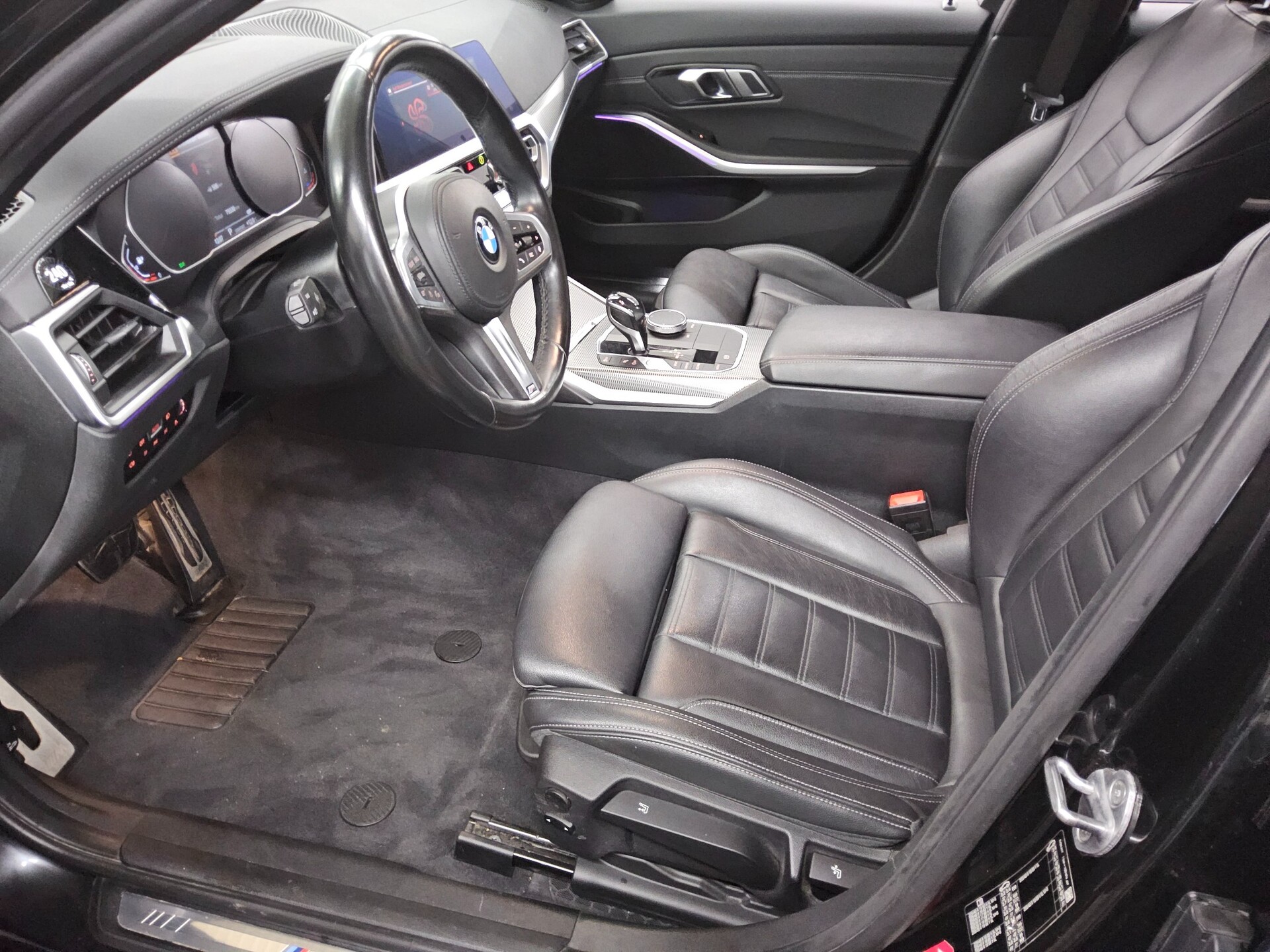 BMW 330i Touring M-Sport Navi Laser HuD LC+ HiFi AHK 8