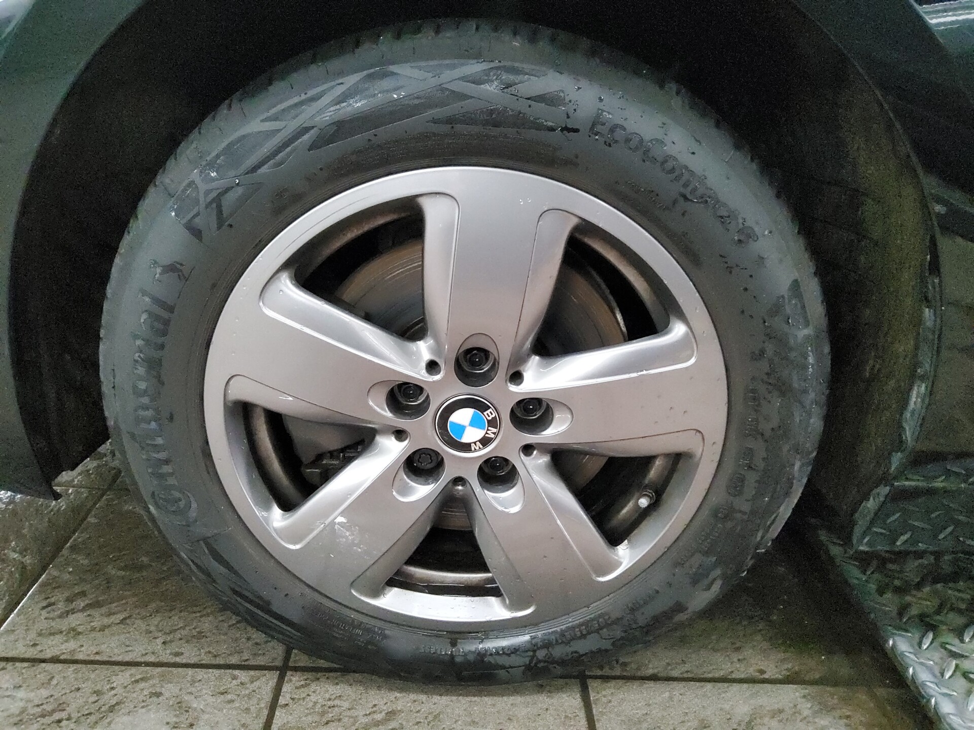 BMW 118dA Advantage Navi LED LC Pro HuD PDC SHZ 11