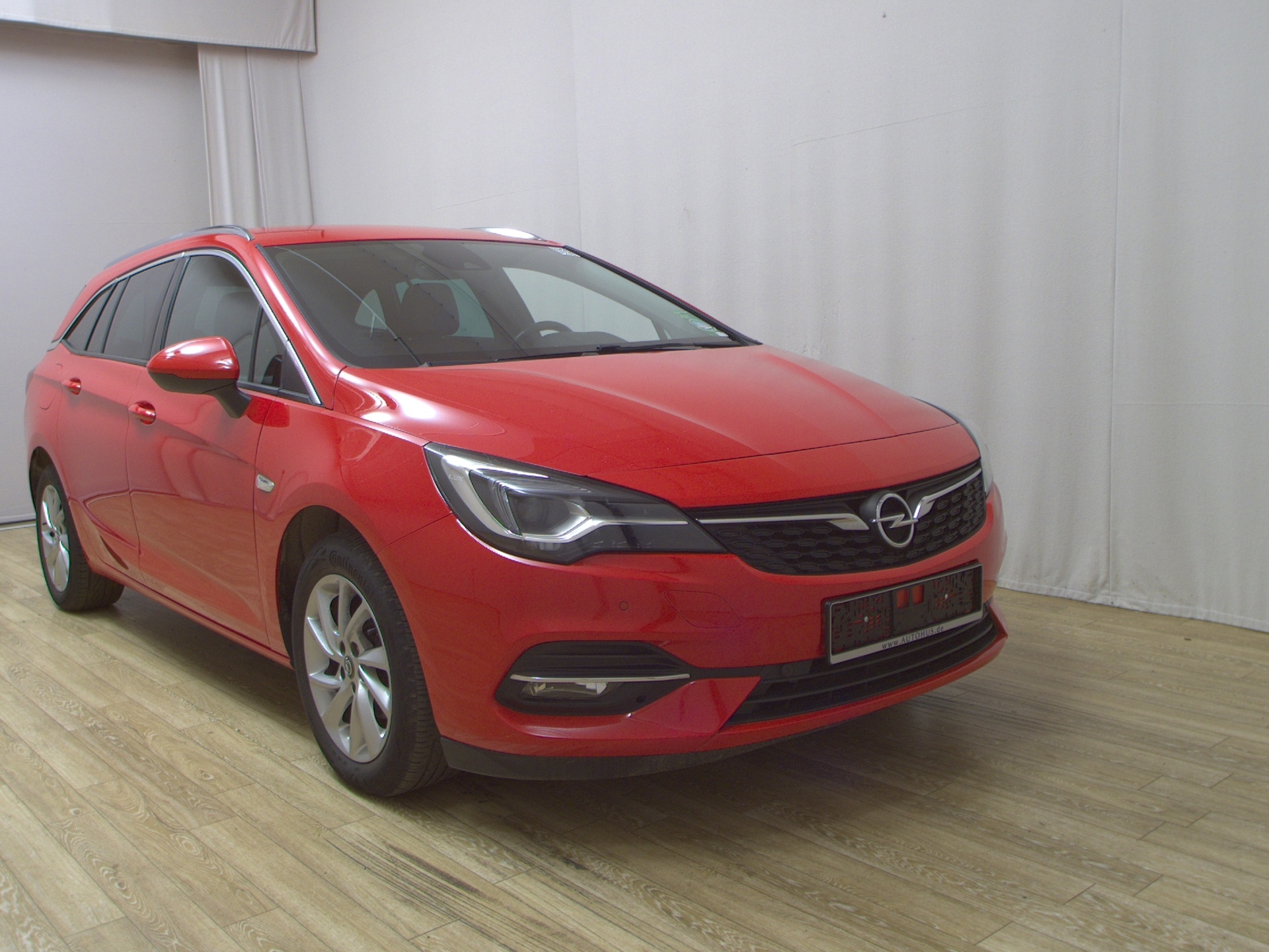 Opel Astra ST 1.2 Turbo Elegance Navi LED Shz AHK RFK 3
