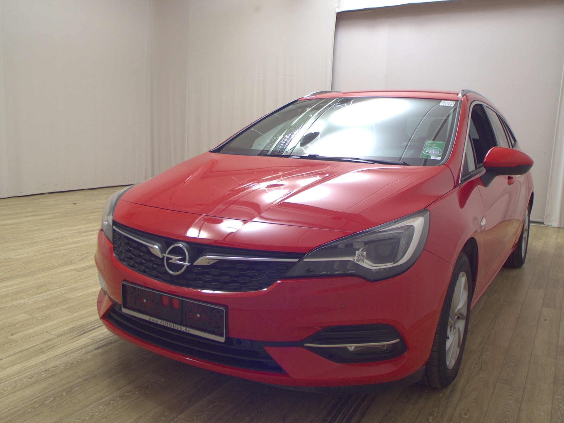 Opel Astra ST 1.2 Turbo Elegance Navi LED Shz AHK RFK 2