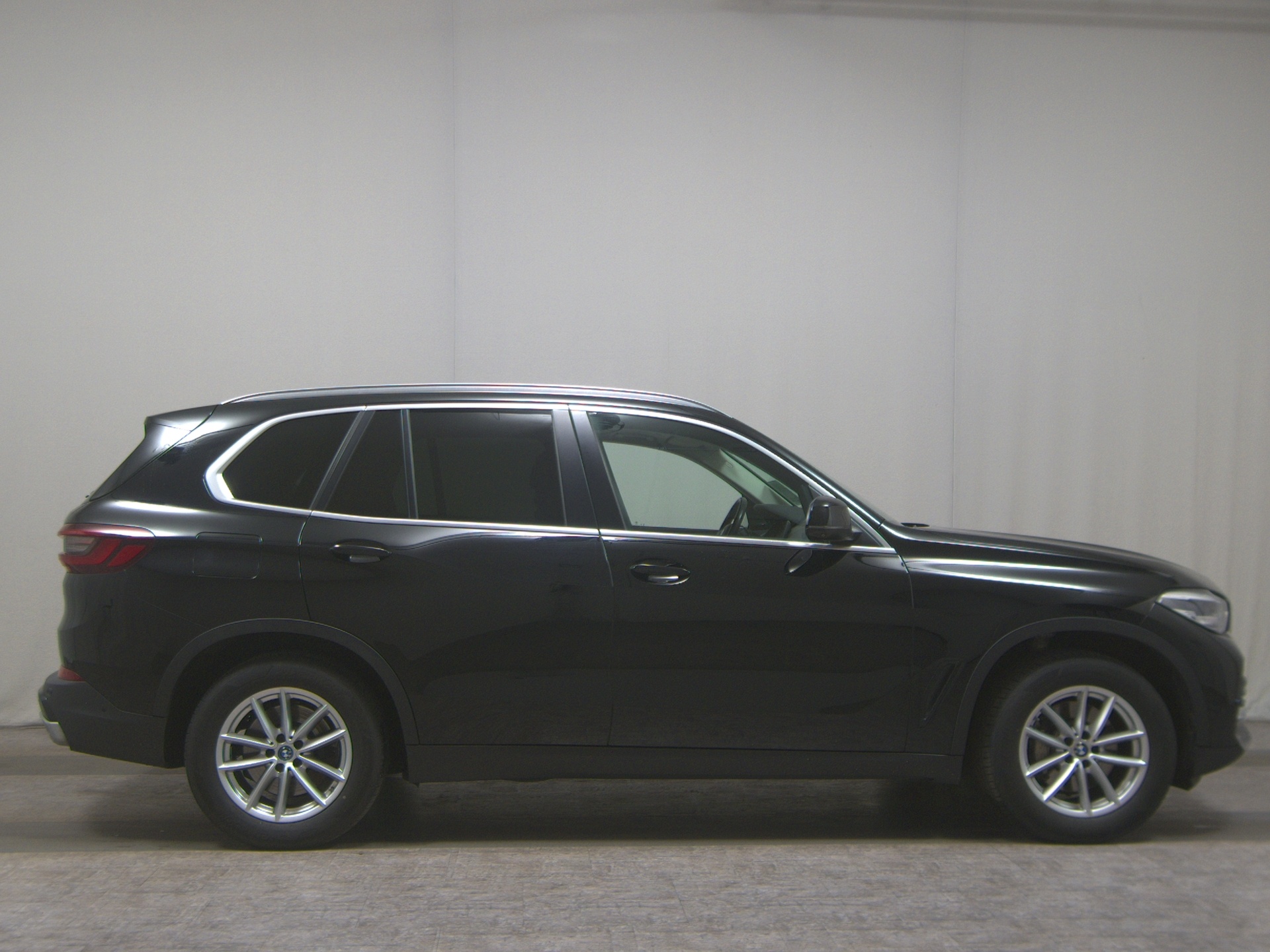 BMW X5 xDrive25d Leder Navi LED LC prof. H-K AHK