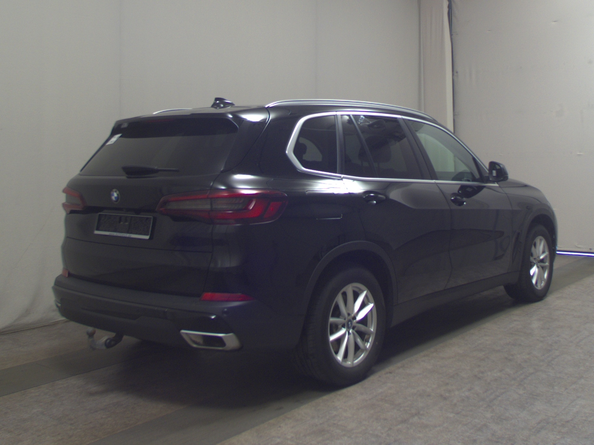 BMW X5 xDrive25d Leder Navi LED LC prof. H-K AHK 4