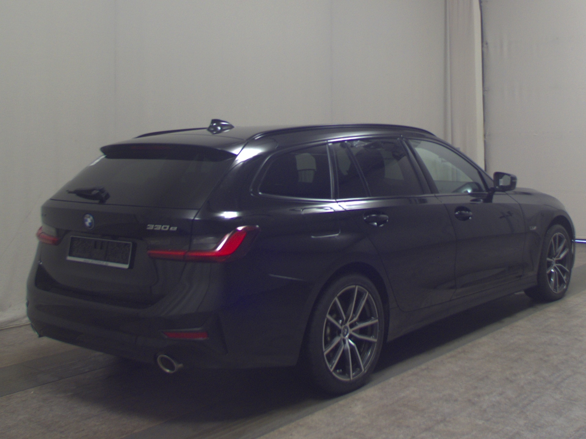 BMW 330e Touring xDr Sport-Line Nav Laser LC-Pro HuD 4