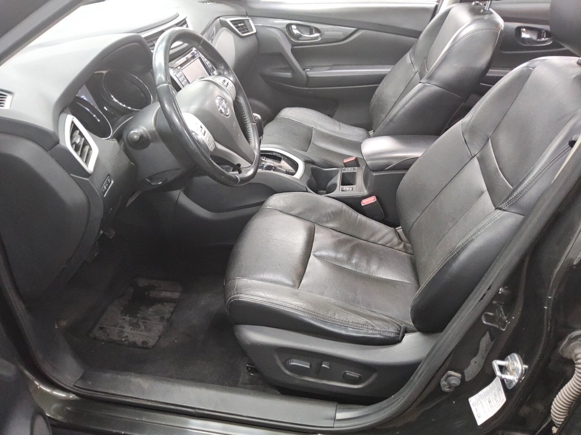 Nissan X-Trail 1.6 DCI Tekna Navi LED Pano Kamera AHK 8