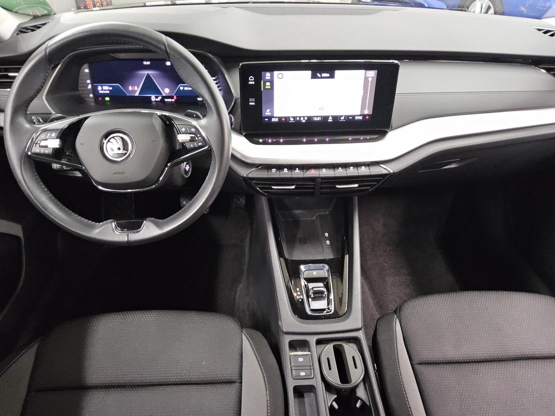 Skoda Octavia Kombi 2.0 TDI Tour Navi LED vc ACC PDC 5