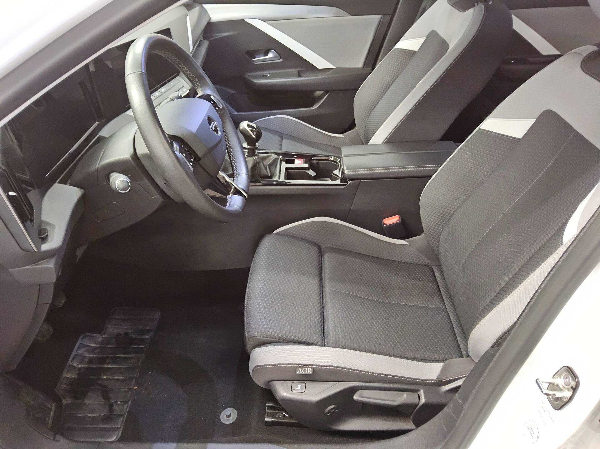 Opel Astra 1.2 Turbo Business Ed. Navi LED RFK 9