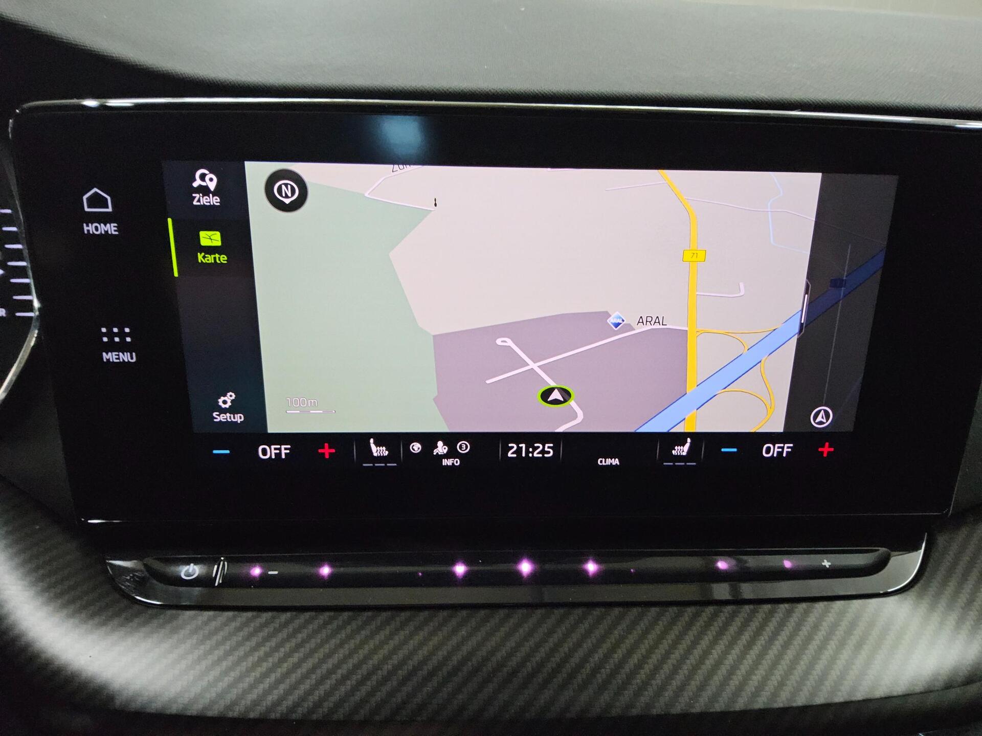 Skoda Octavia Kombi 2.0 TDI RS DCC Navi LED vc HuD RfK 7