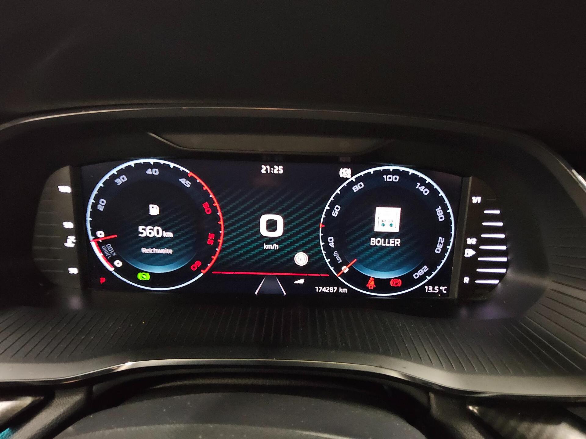 Skoda Octavia Kombi 2.0 TDI RS DCC Navi LED vc HuD RfK 8