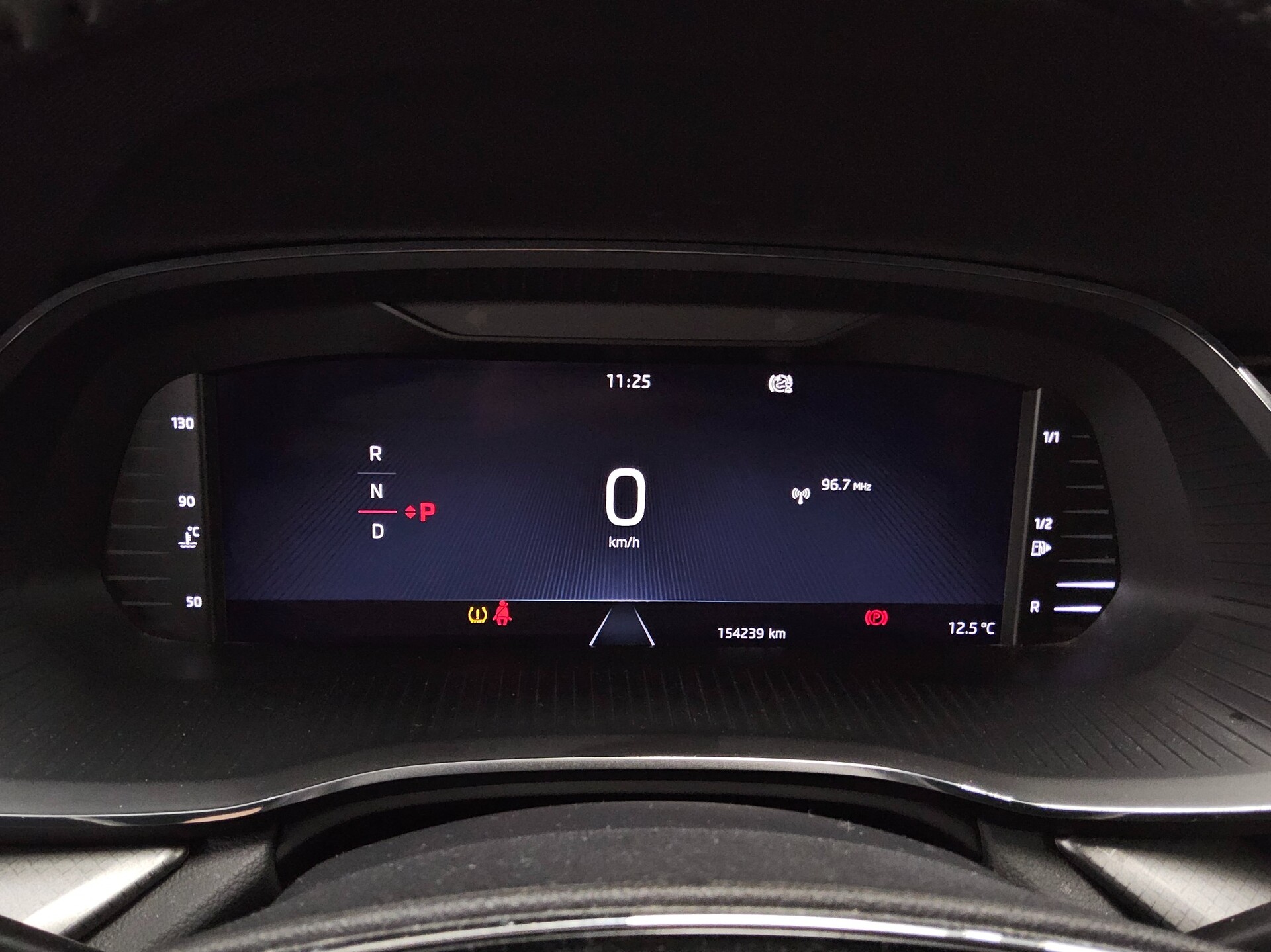 Skoda Octavia Kombi 2.0 TDI Ambition Navi LED vc PDC 8