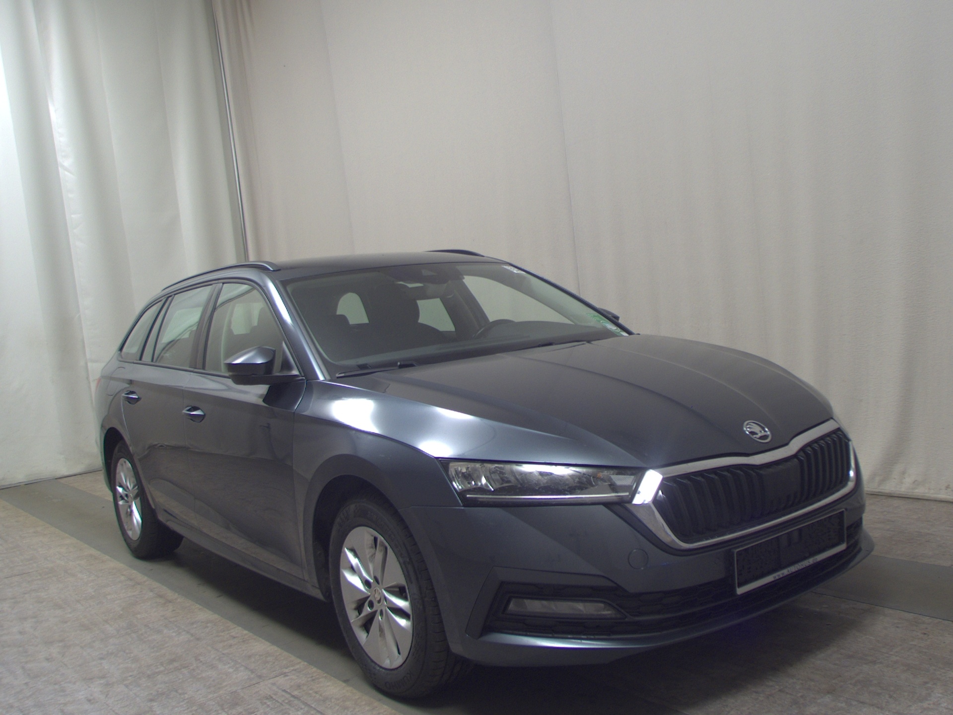 Skoda Octavia Kombi 2.0 TDI Ambition Navi LED vc PDC 3