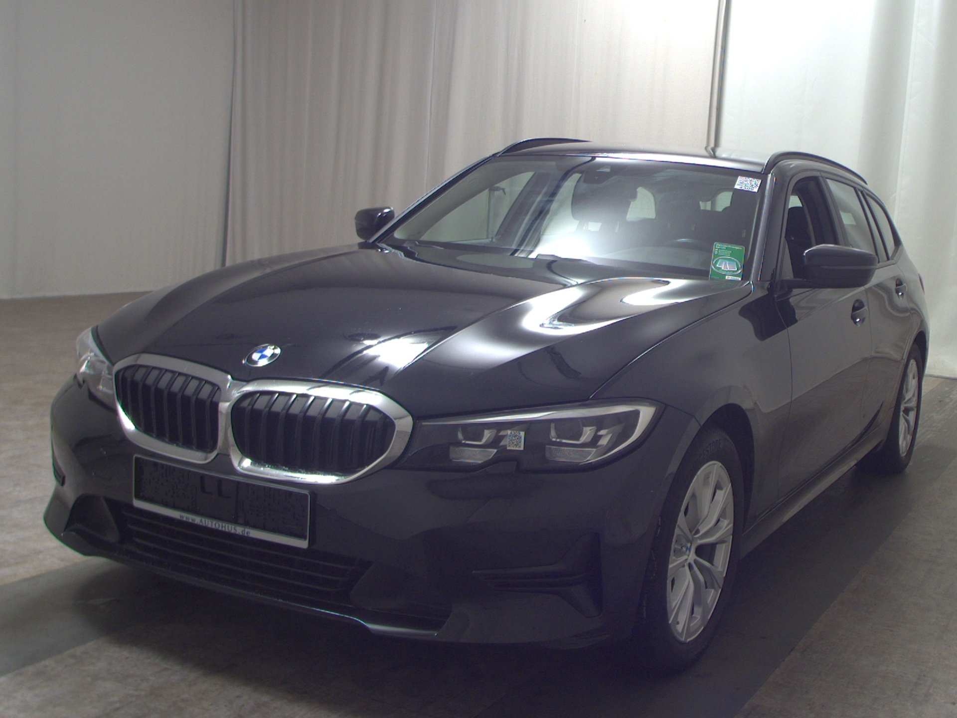 BMW 318iA Touring Navi LED LC-Pro PDC Shz 2