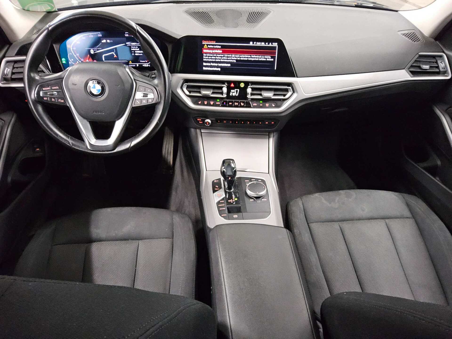 BMW 318iA Touring Navi LED LC-Pro PDC Shz 5
