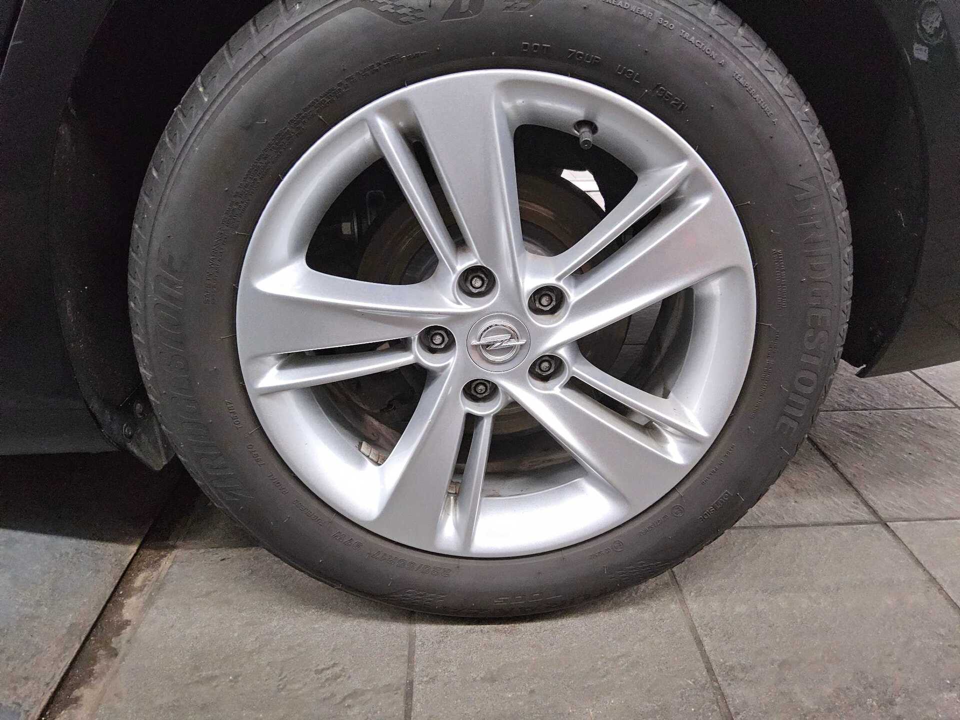 Opel Insignia GS 2.0 D Business Ed. T-Leder Navi LED 10