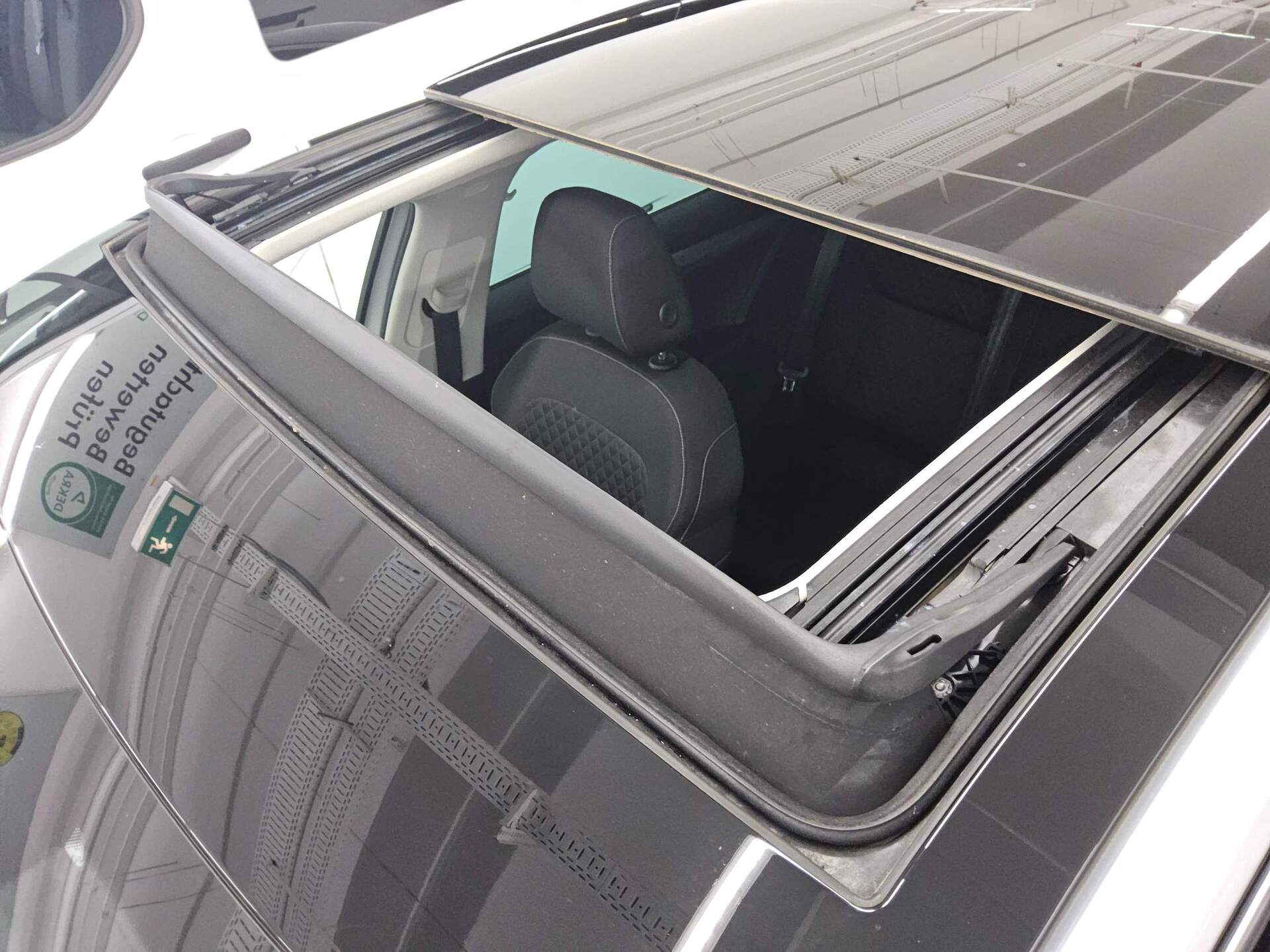 Skoda Superb 2.0 TDI Ambition Navi LED vc Pano RFK 12