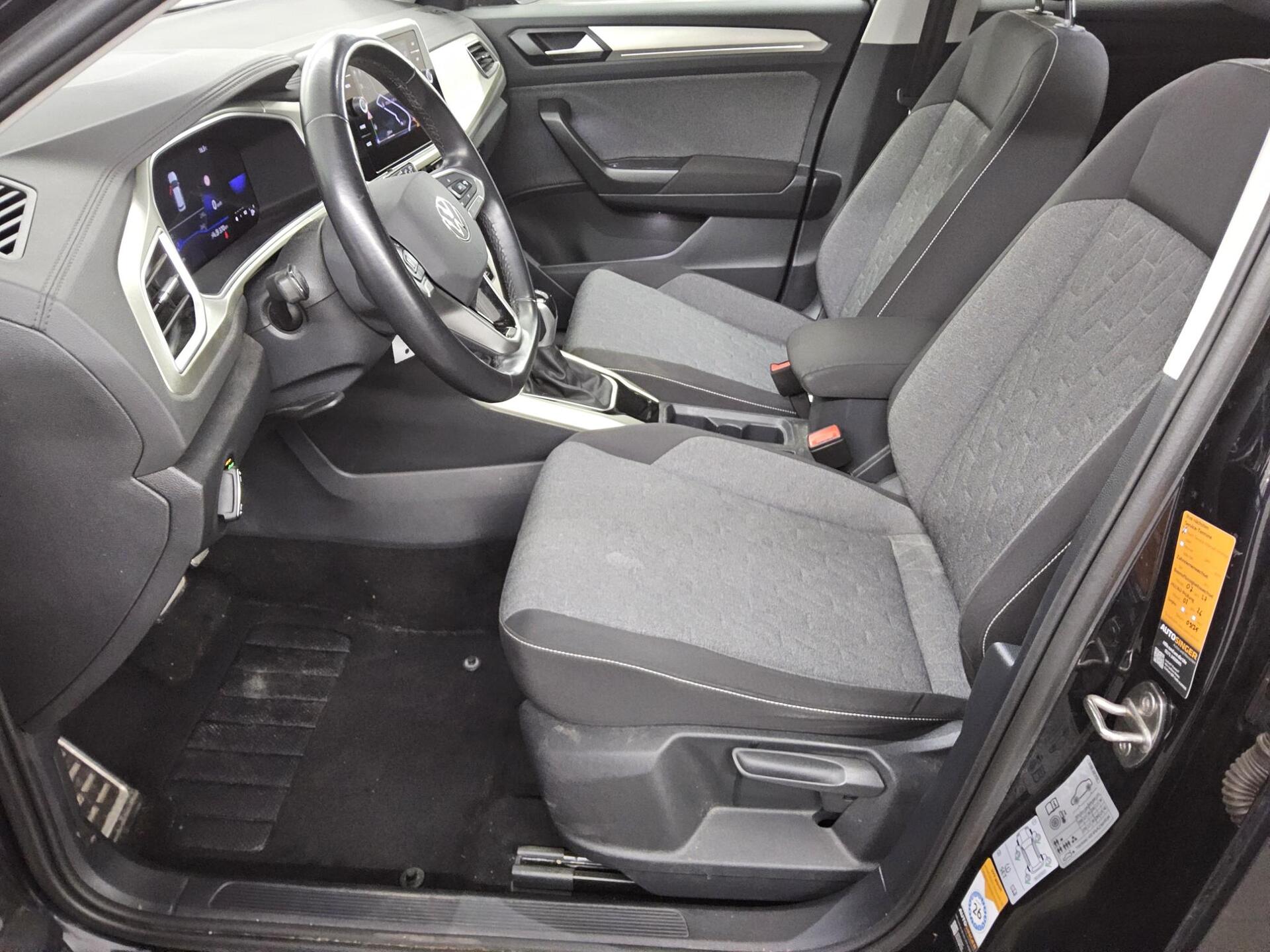 Volkswagen T-Roc 2.0 TDI Move Navi LED DC ACC Shz PDC 9