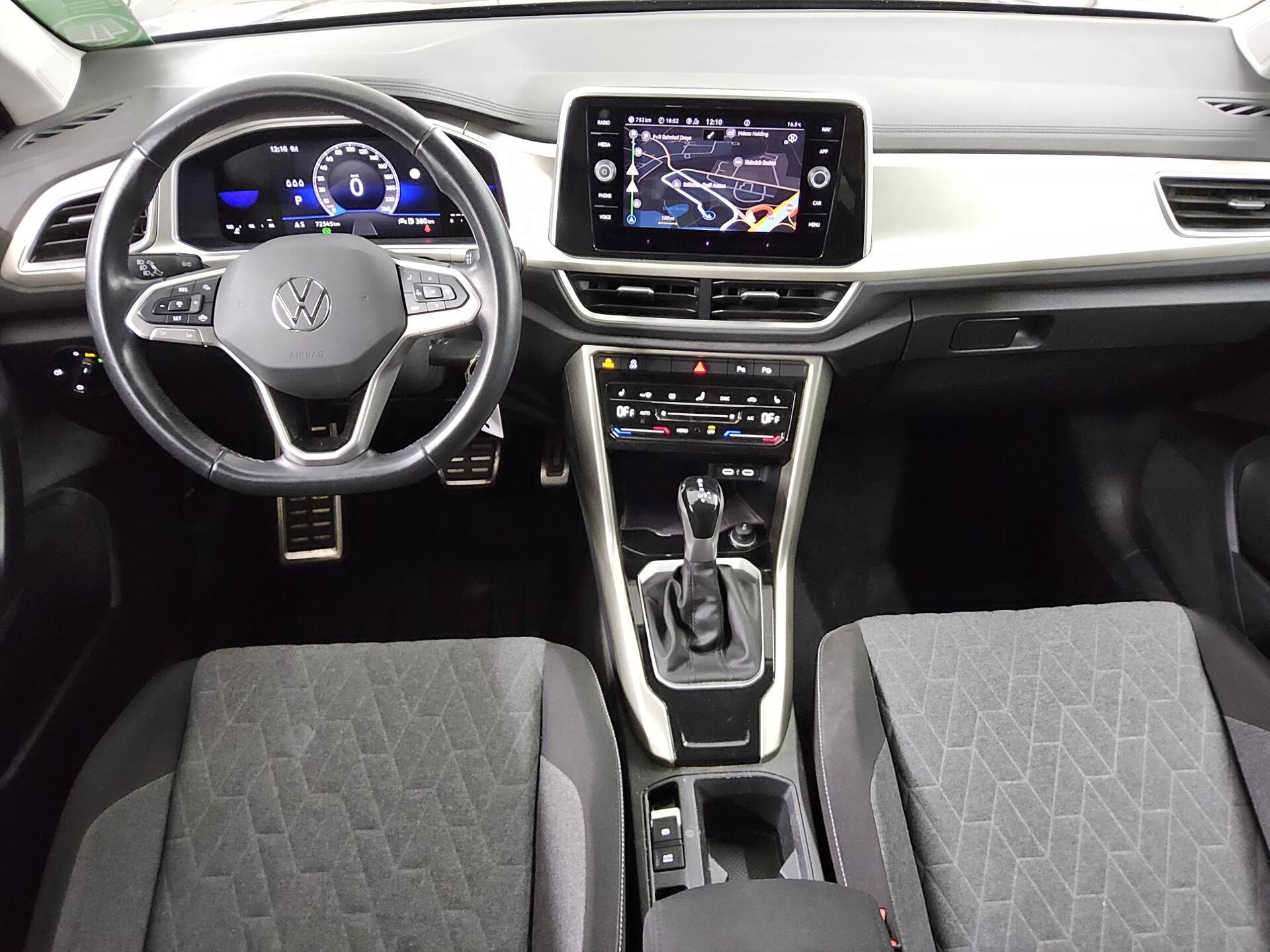 Volkswagen T-Roc 2.0 TDI Move Navi LED DC ACC Shz PDC 5