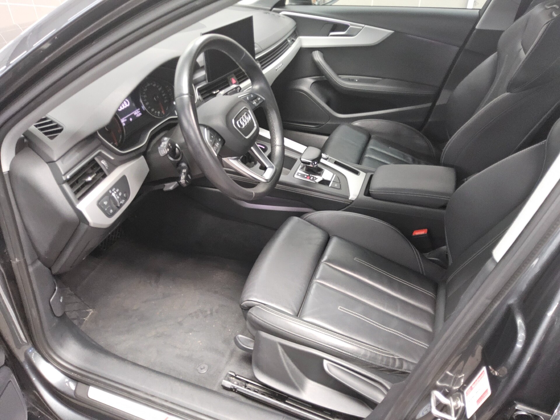 Audi A4 Avant 50 TDI Qu. S-Line Leder Navi LED 8