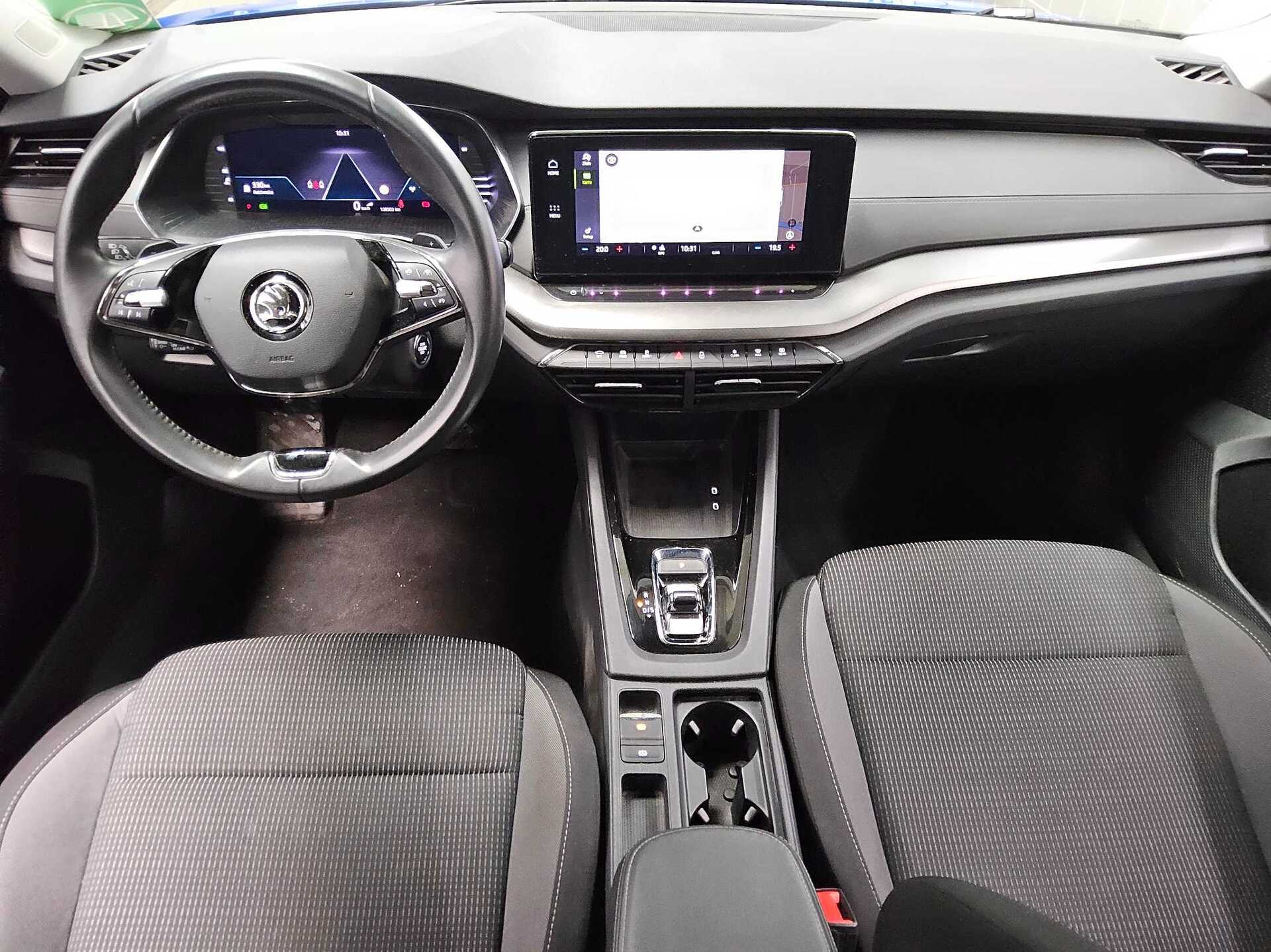 Skoda Octavia Kombi 2.0 TDI Ambition DCC Navi vc LED 5