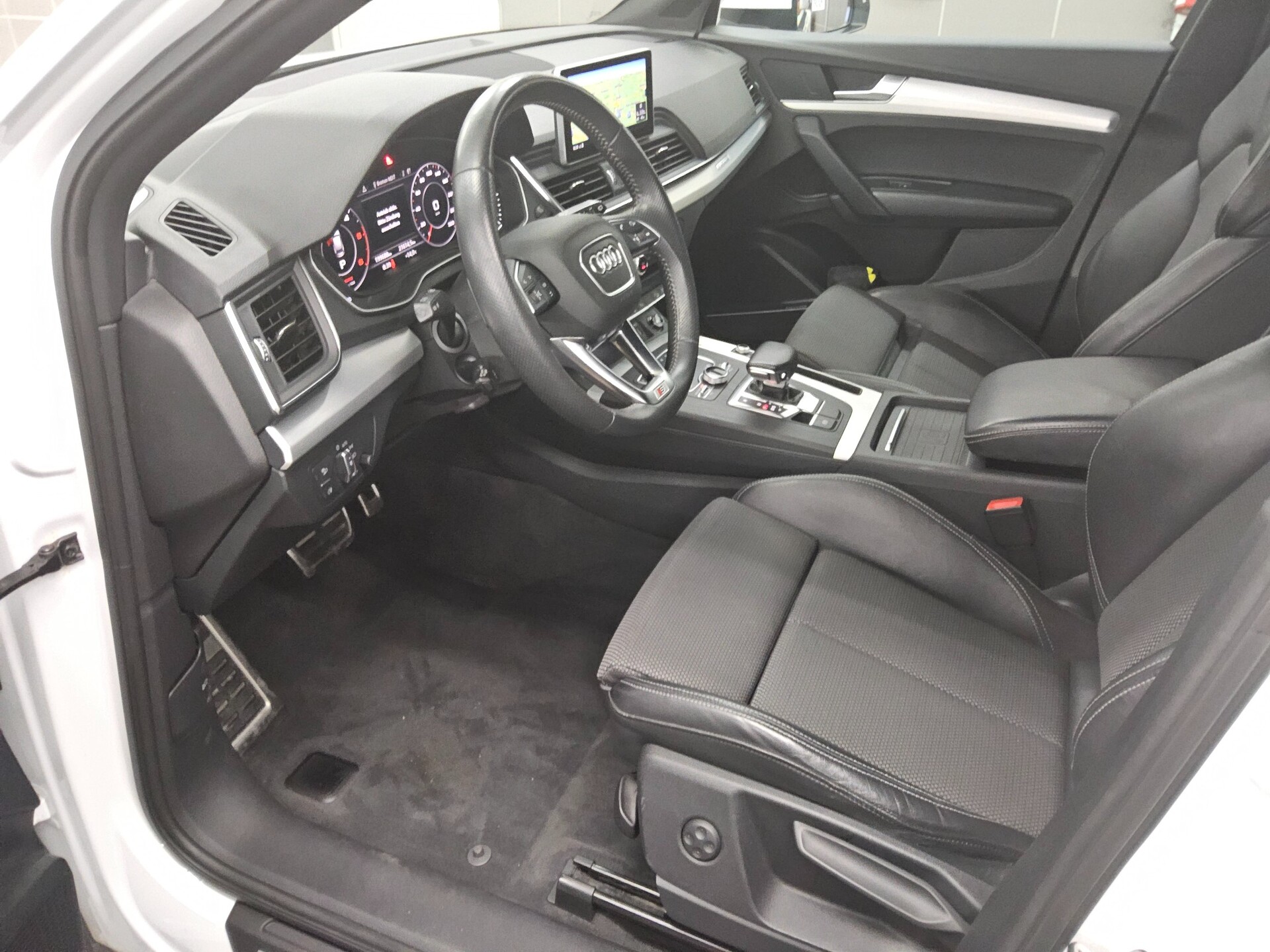 Audi Q5 40 TDI Qu. S-Line T-Leder Navi+ vc B&O Xenon 8