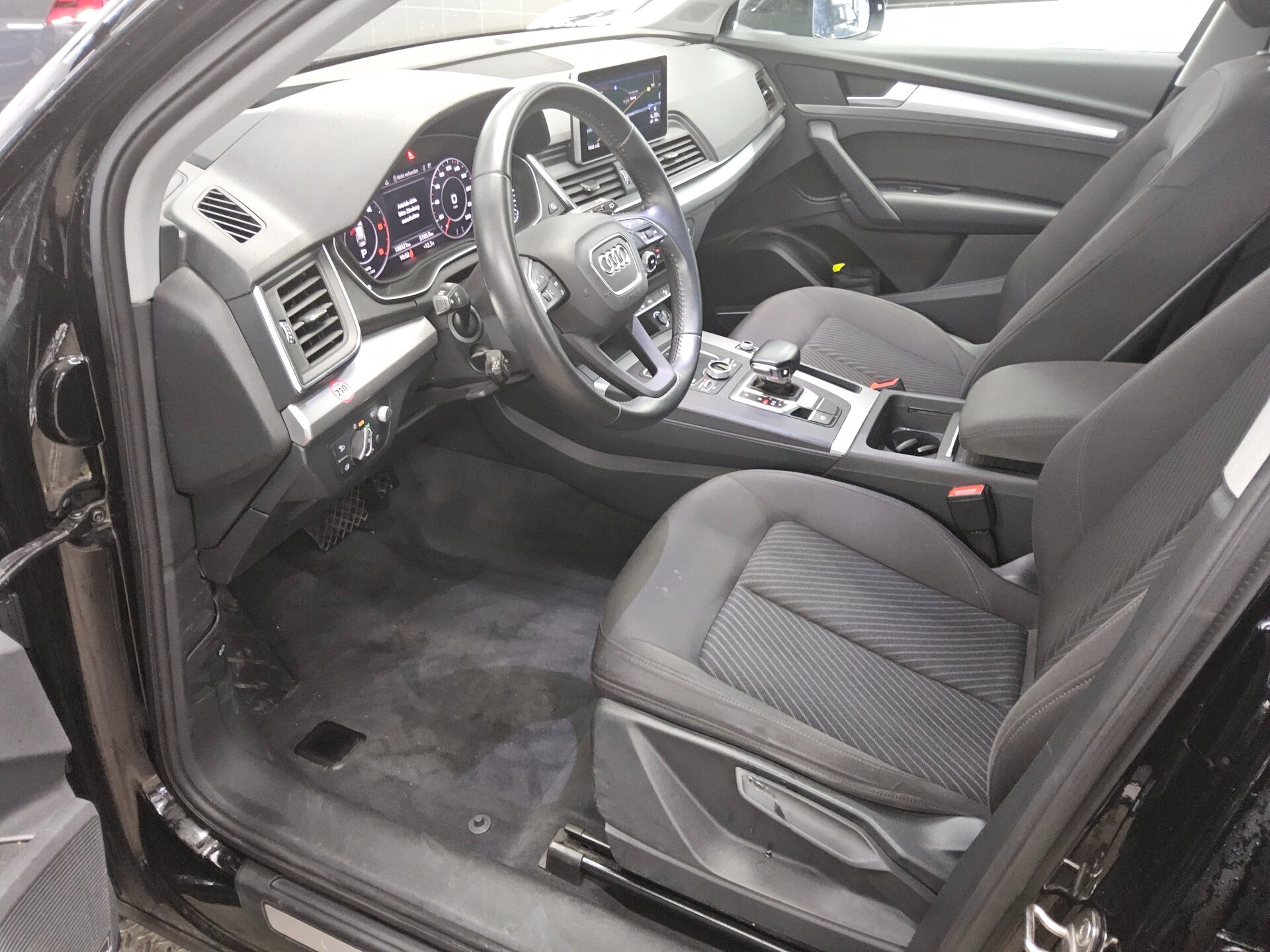 Audi Q5 35 TDI Navi vc HuD B&O el-Heckklappe ACC 8