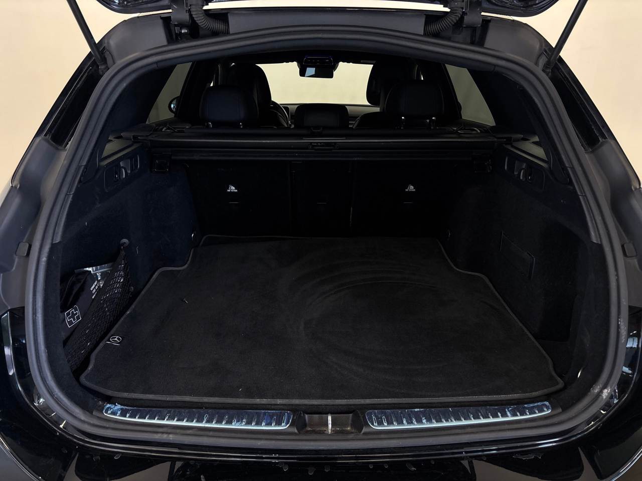 Mercedes-Benz C 220 T d 4M AMG-Line Navi MB-LED MBUX+ 360° 7